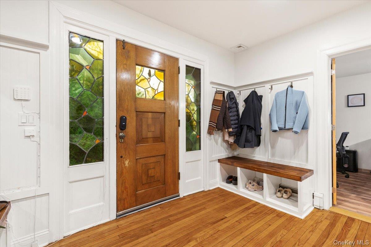 #5 photo, 47 Edgecliff Terrace, Yonkers , NY 10705