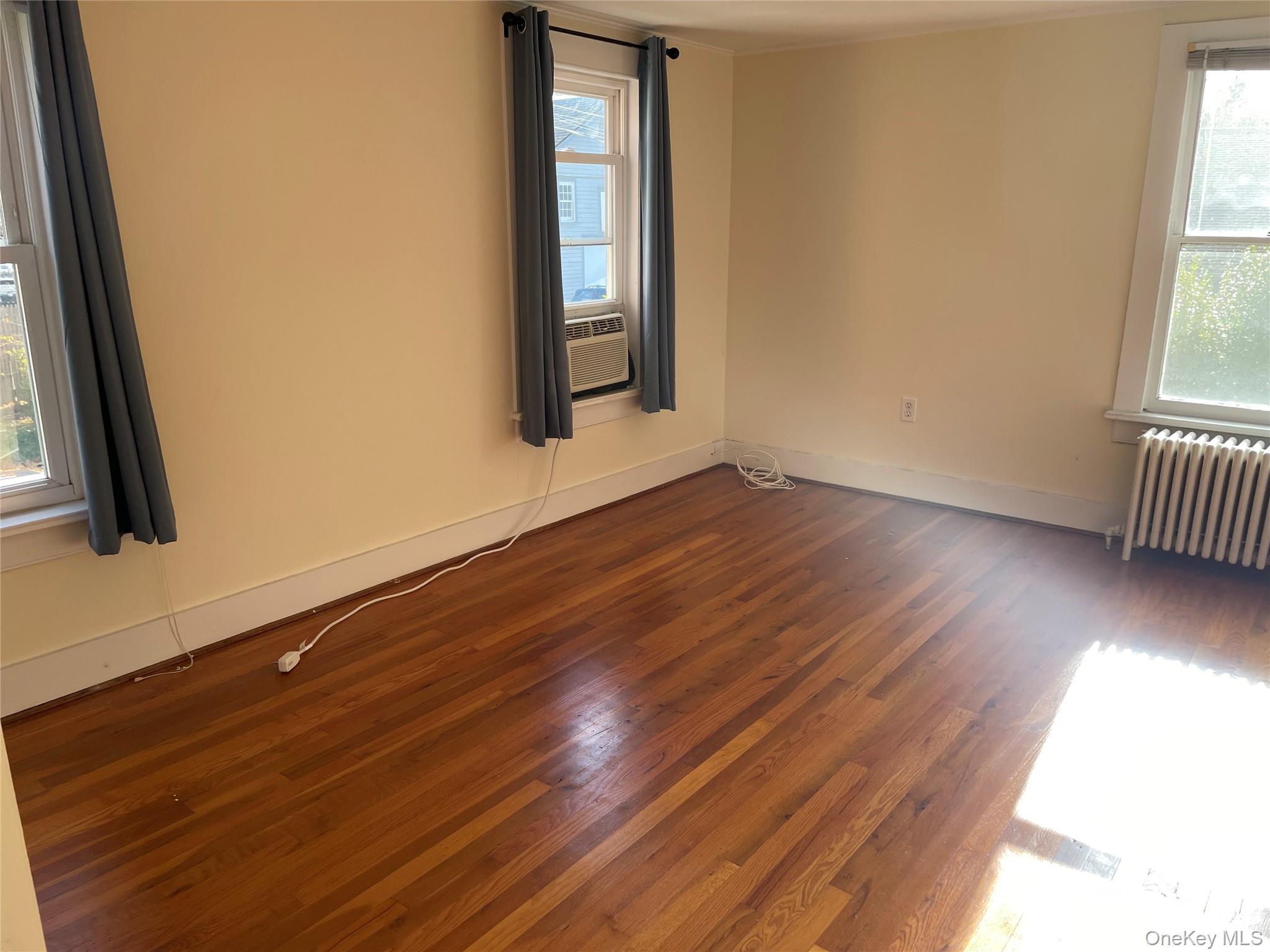 #8 photo, 40 W Garden Street, Rhinebeck , NY 12572