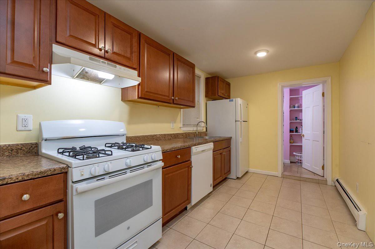 #8 photo, 28 E Catherine Street, Nyack , NY 10960