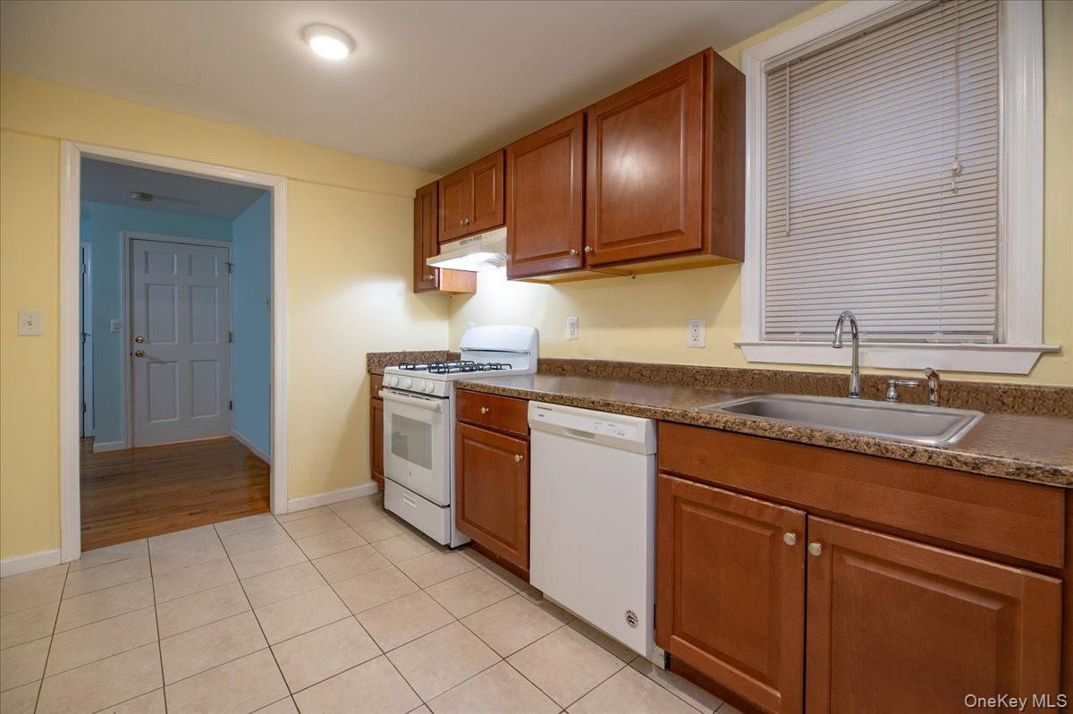 #9 photo, 28 E Catherine Street, Nyack , NY 10960