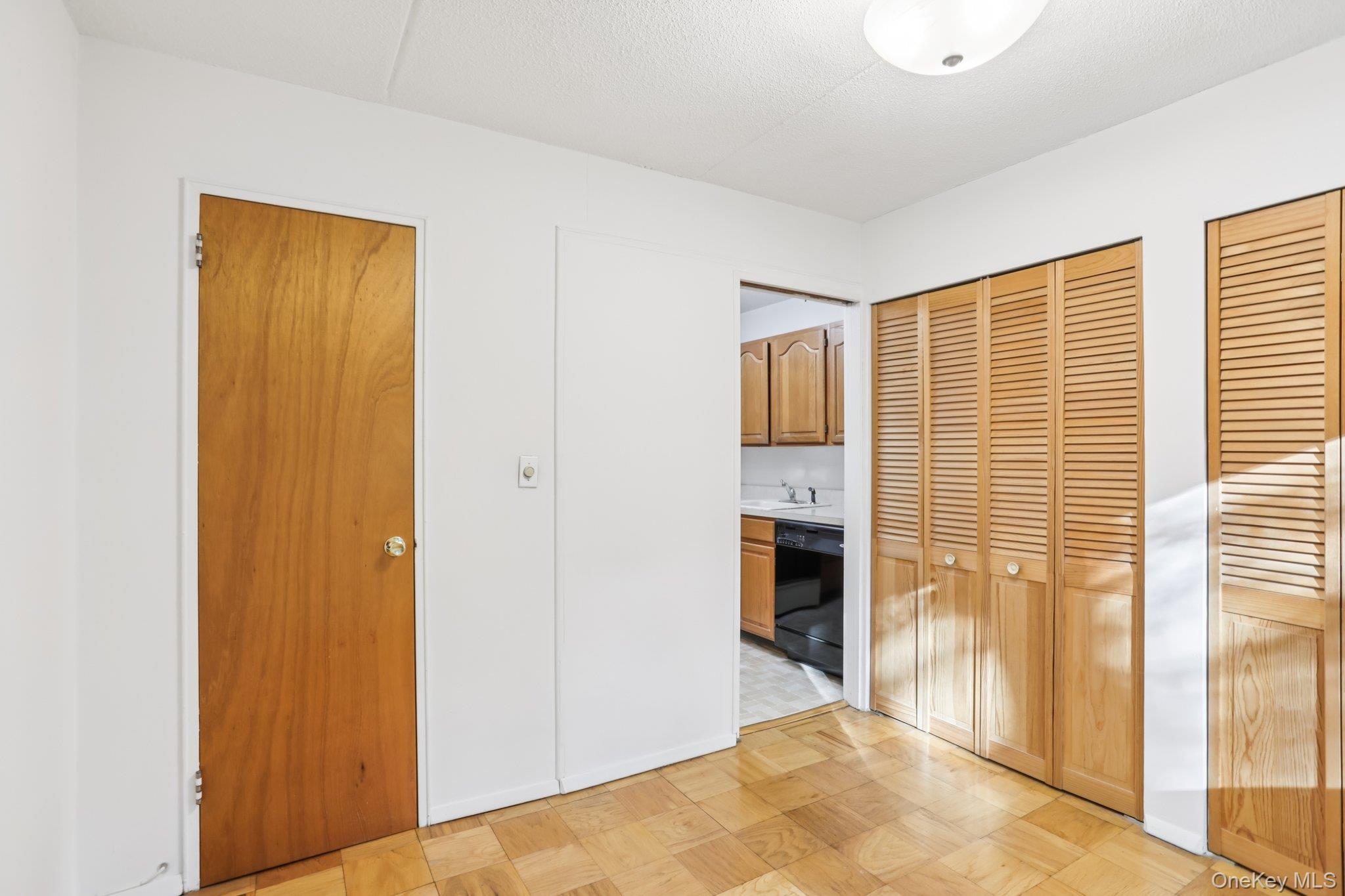 #13 photo, 108 Sagamore Road, Tuckahoe , NY 10707