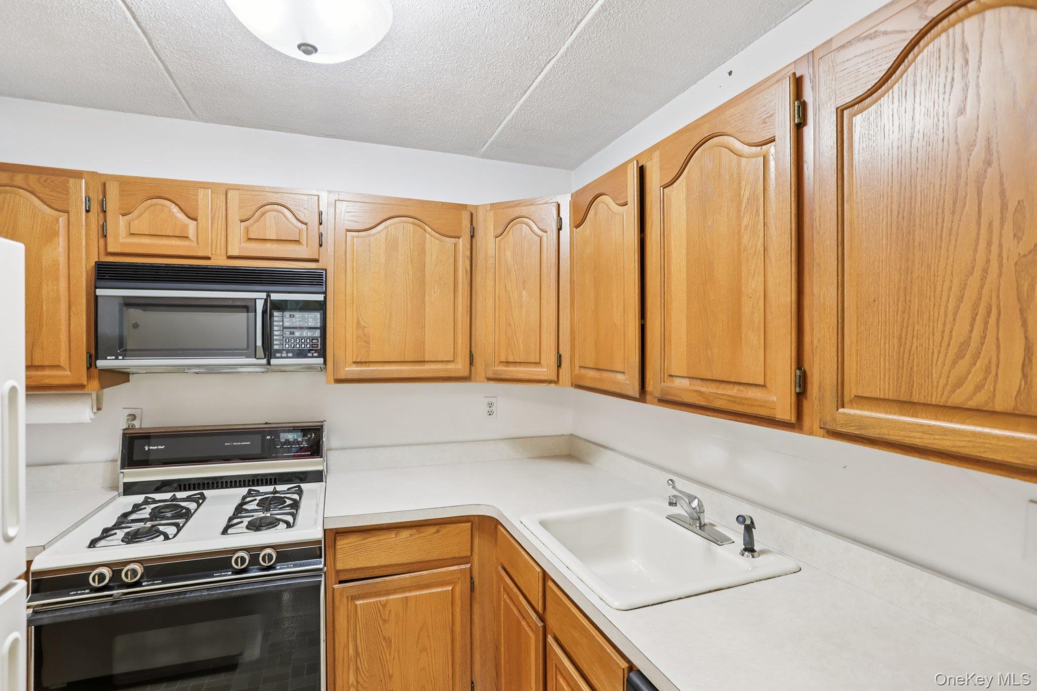 #14 photo, 108 Sagamore Road, Tuckahoe , NY 10707