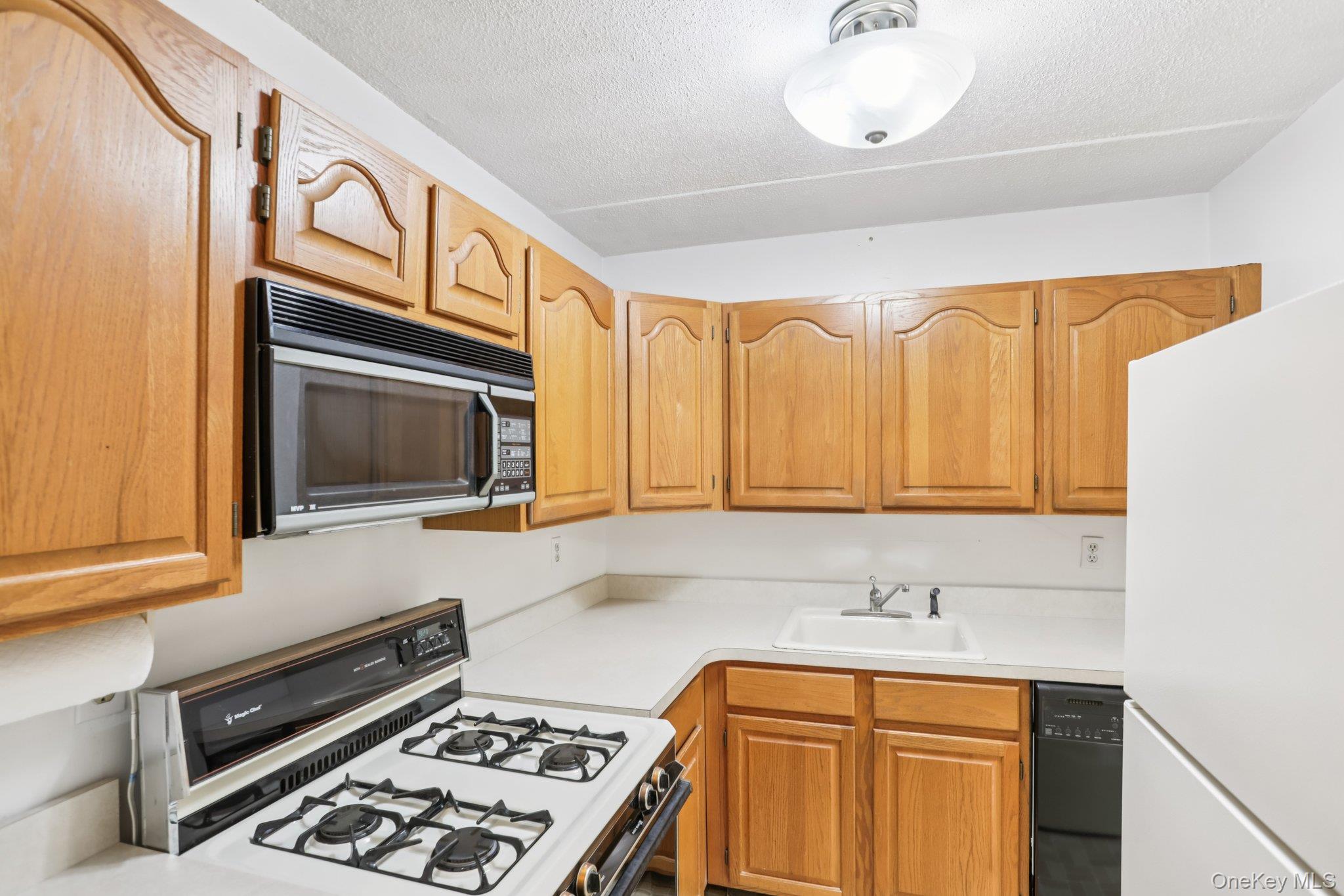 #15 photo, 108 Sagamore Road, Tuckahoe , NY 10707