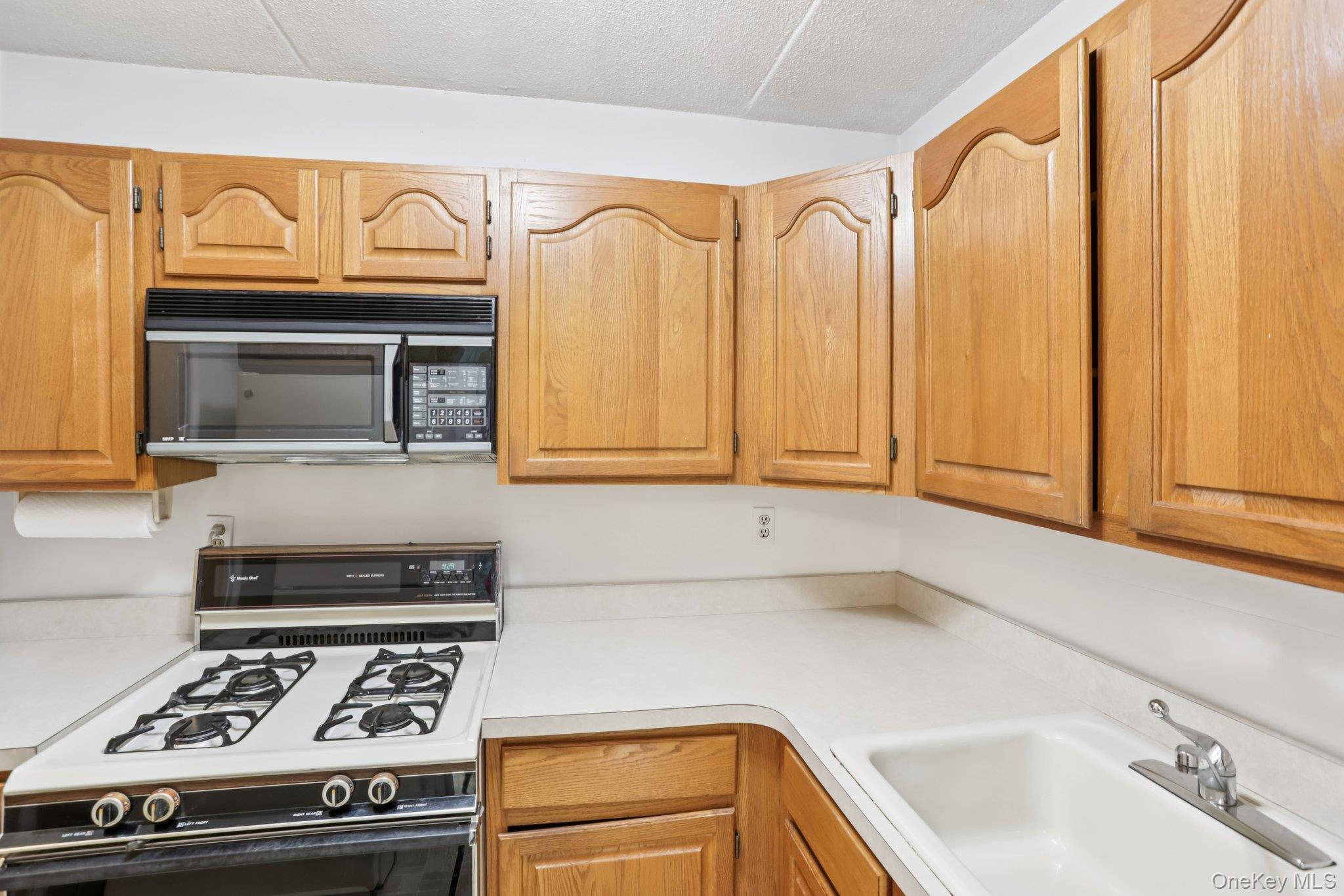 #17 photo, 108 Sagamore Road, Tuckahoe , NY 10707