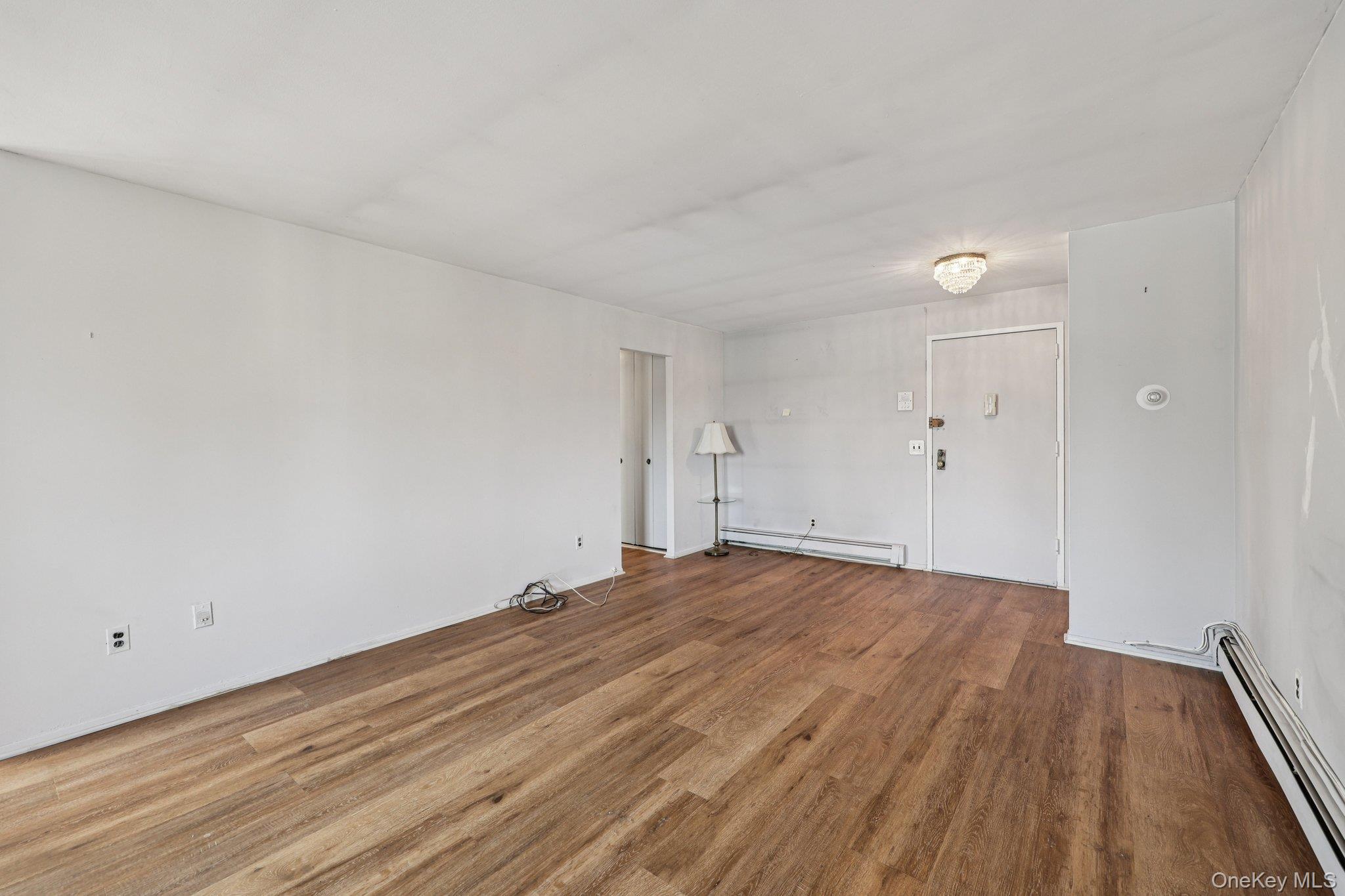 #17 photo, 107 N Broadway, White Plains , NY 10601