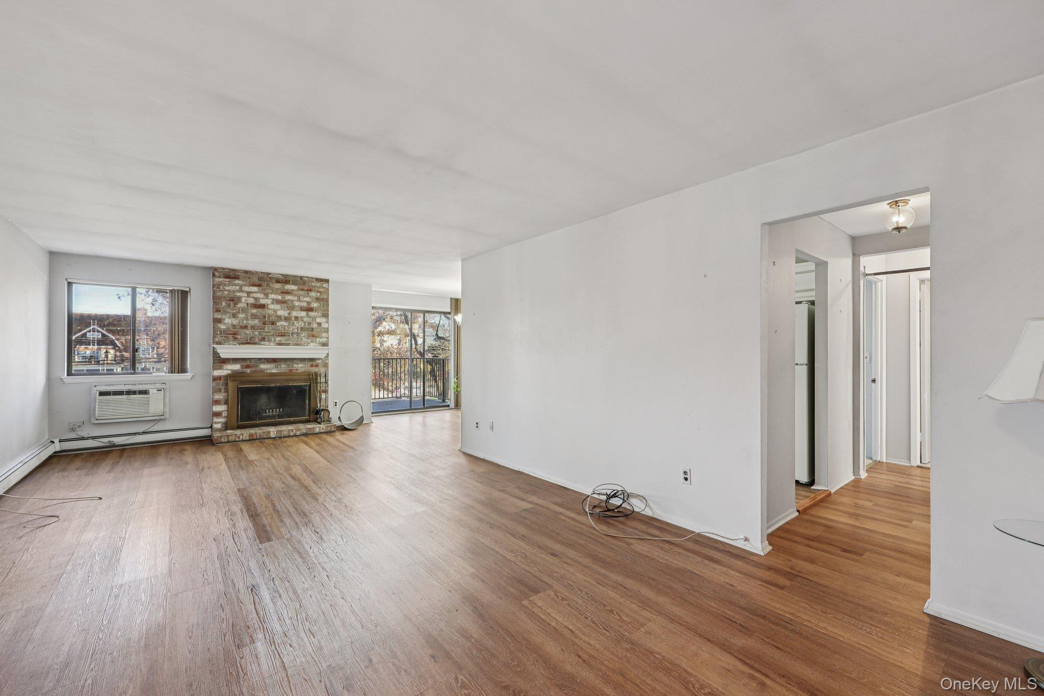 #6 photo, 107 N Broadway, White Plains , NY 10601