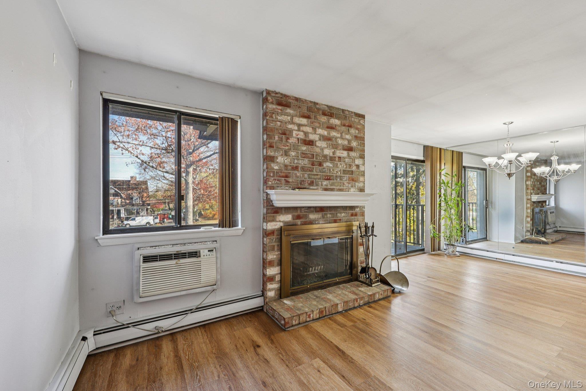 #9 photo, 107 N Broadway, White Plains , NY 10601