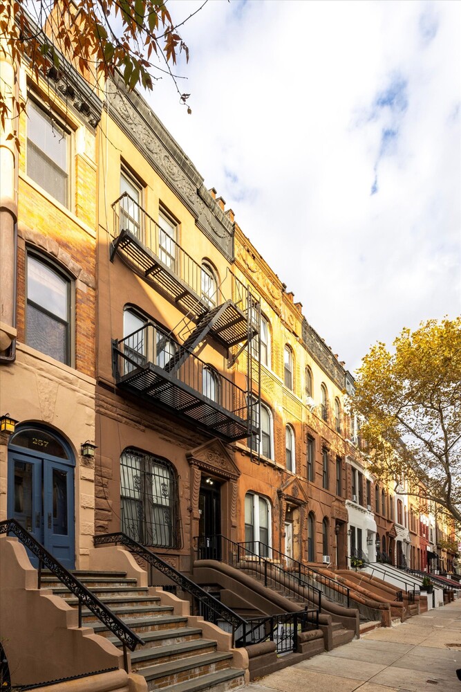 #9 photo, 255 W 136TH Street, Central Harlem , NY 10030