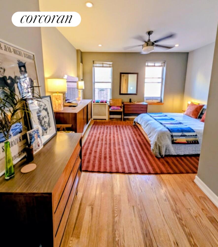 #1 photo, Bronx, Concourse , NY 10451