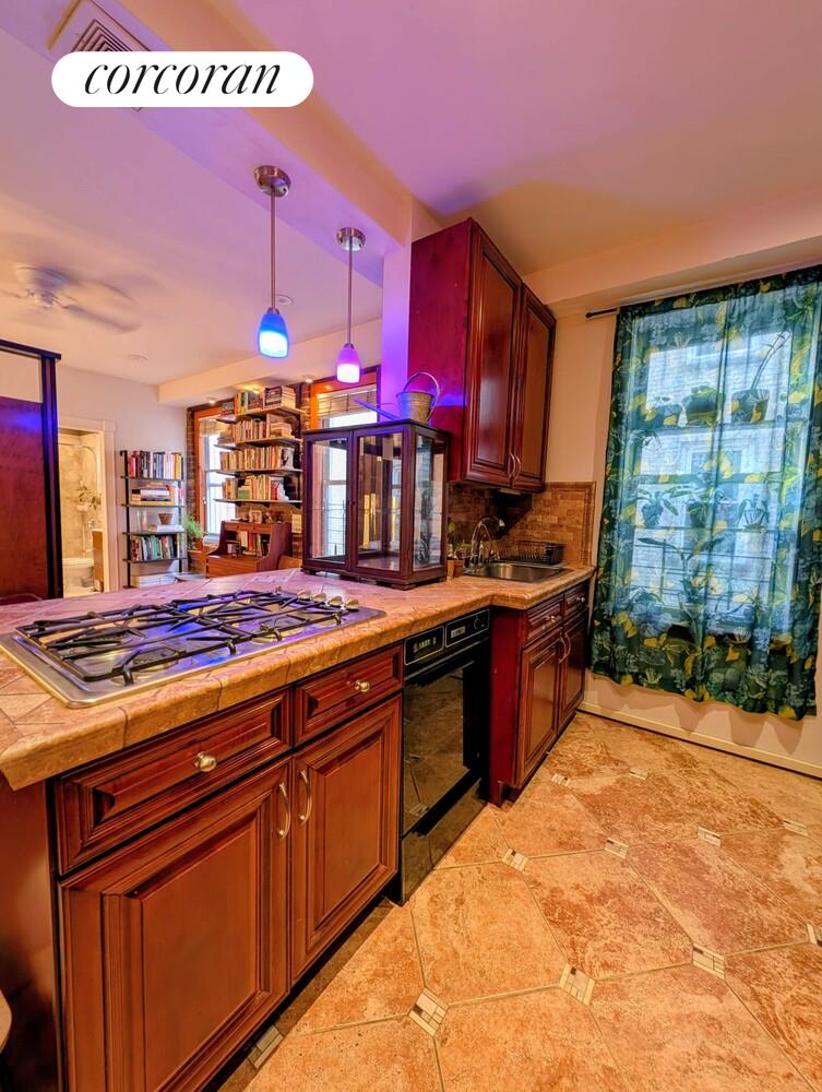 #6 photo, Bronx, Concourse , NY 10451