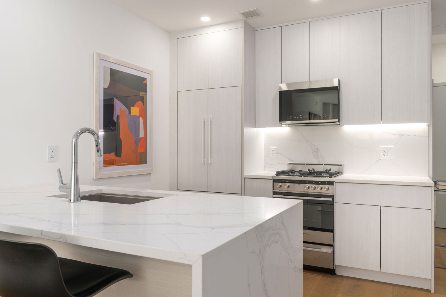 #14 photo, 379 OCEAN Parkway, ブルックリン区 Kensington , NY 11218