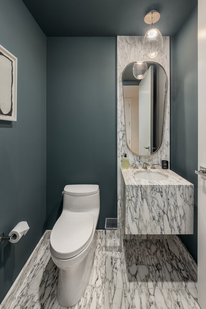 #17 photo, 50 W 66TH Street, Lincoln Square , NY 10023