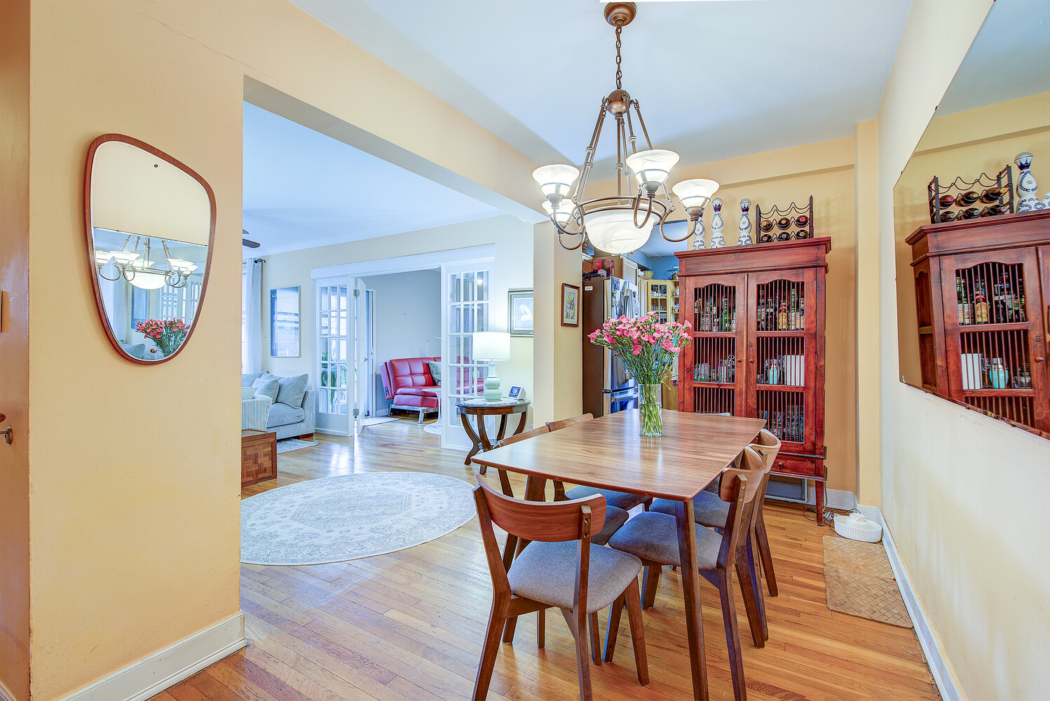 #1 photo, 68-61 YELLOWSTONE Boulevard, Forest Hills , NY 11375