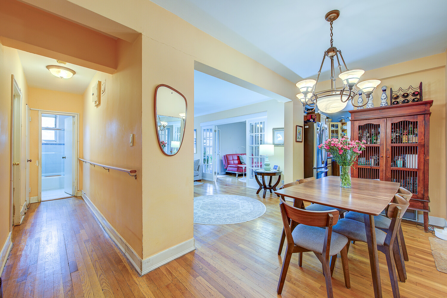 #2 photo, 68-61 YELLOWSTONE Boulevard, Forest Hills , NY 11375