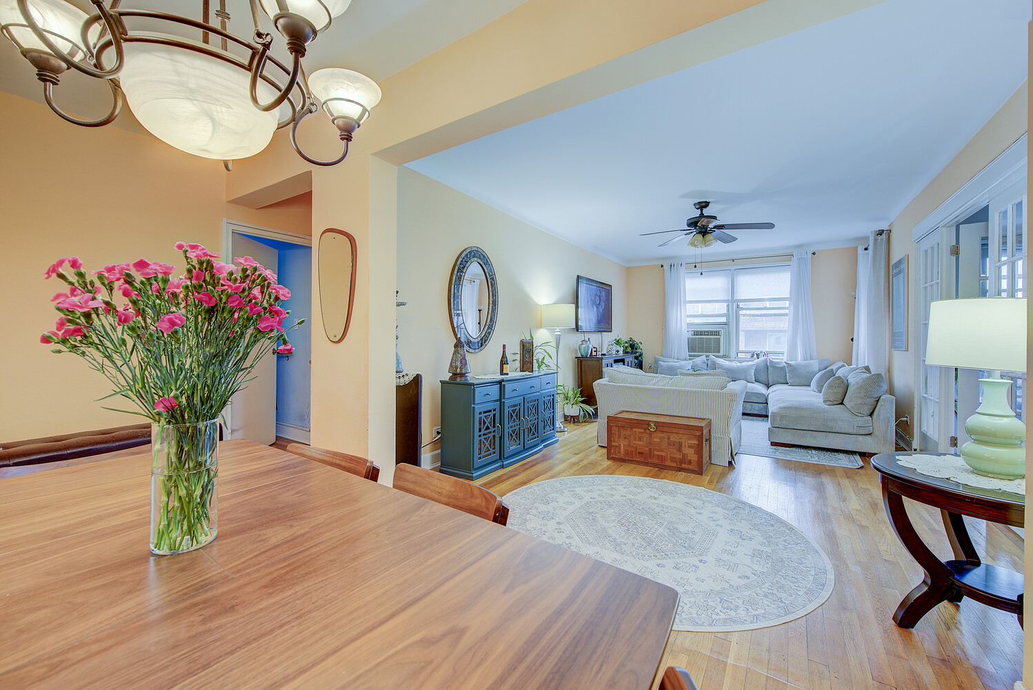 #3 photo, 68-61 YELLOWSTONE Boulevard, Forest Hills , NY 11375