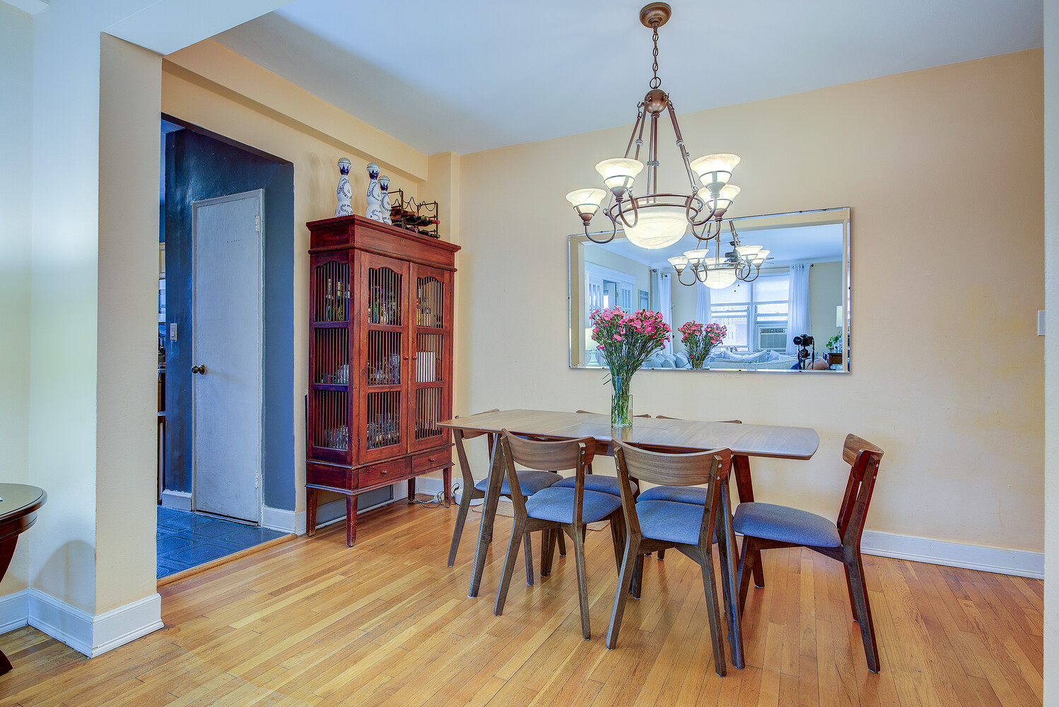 #8 photo, 68-61 YELLOWSTONE Boulevard, Forest Hills , NY 11375