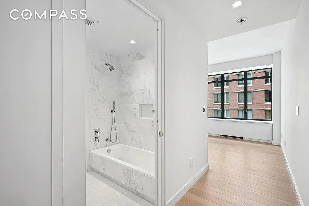 #11 photo, New York City, Upper West Side , NY 10024