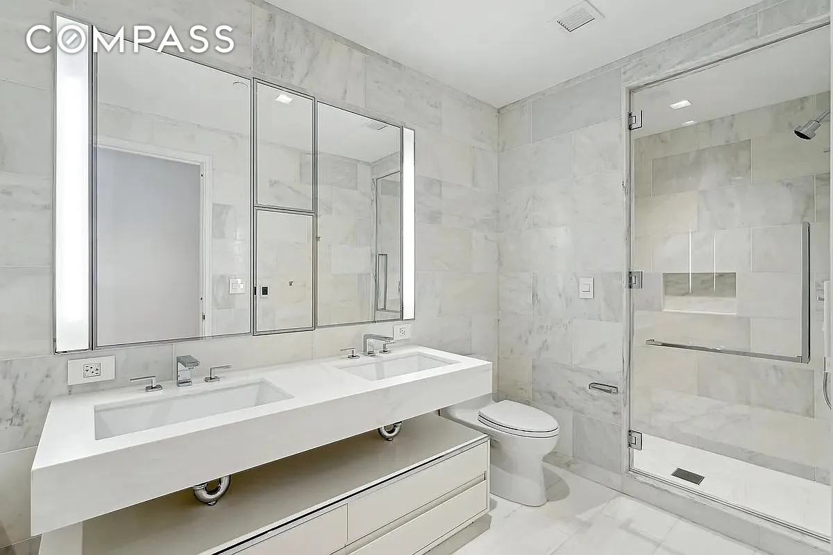 #8 photo, New York City, Upper West Side , NY 10024