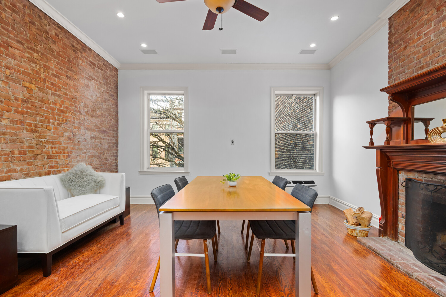 #5 photo, 51 W 82ND Street, Upper West Side , NY 10024