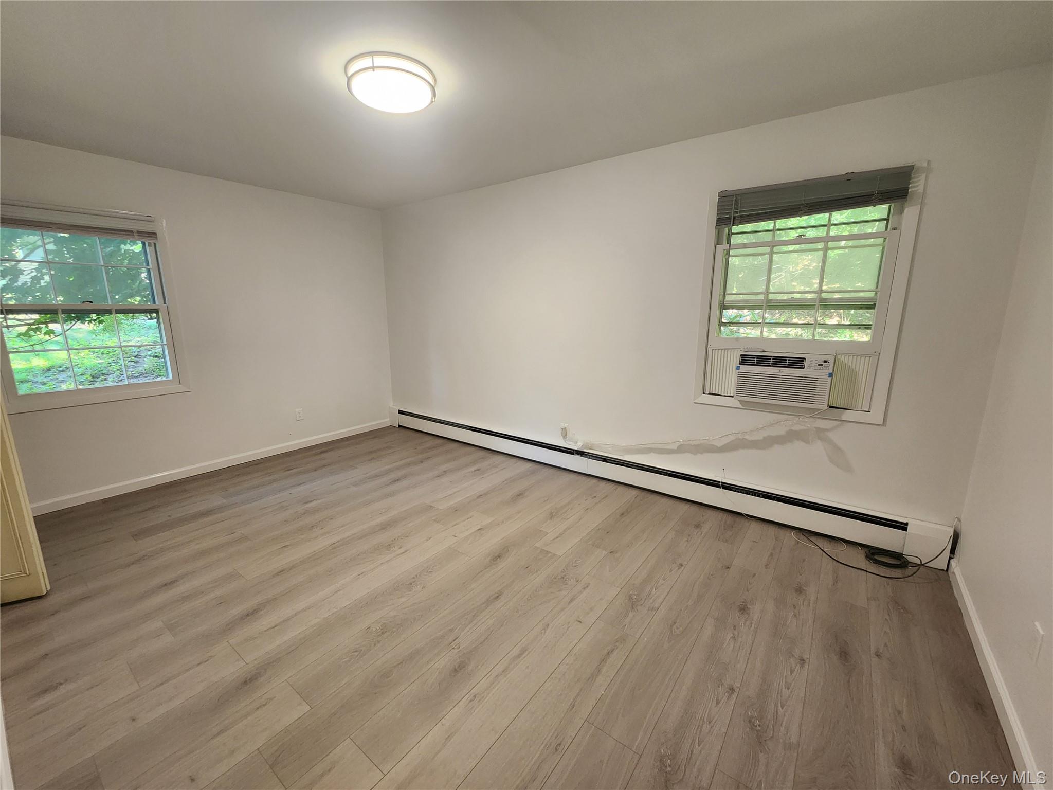 #12 photo, 43 Seville Lane, Stony Brook , NY 11790