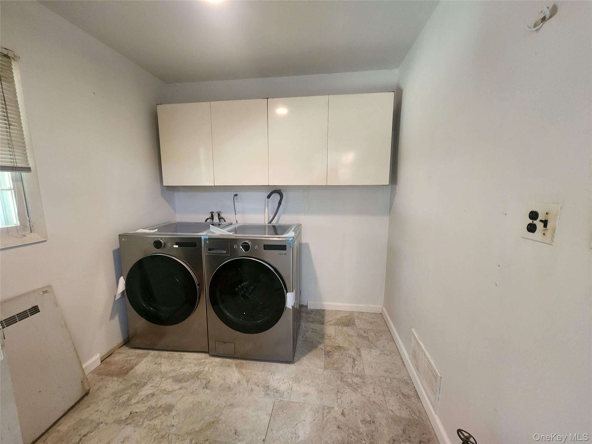 #17 photo, 43 Seville Lane, Stony Brook , NY 11790