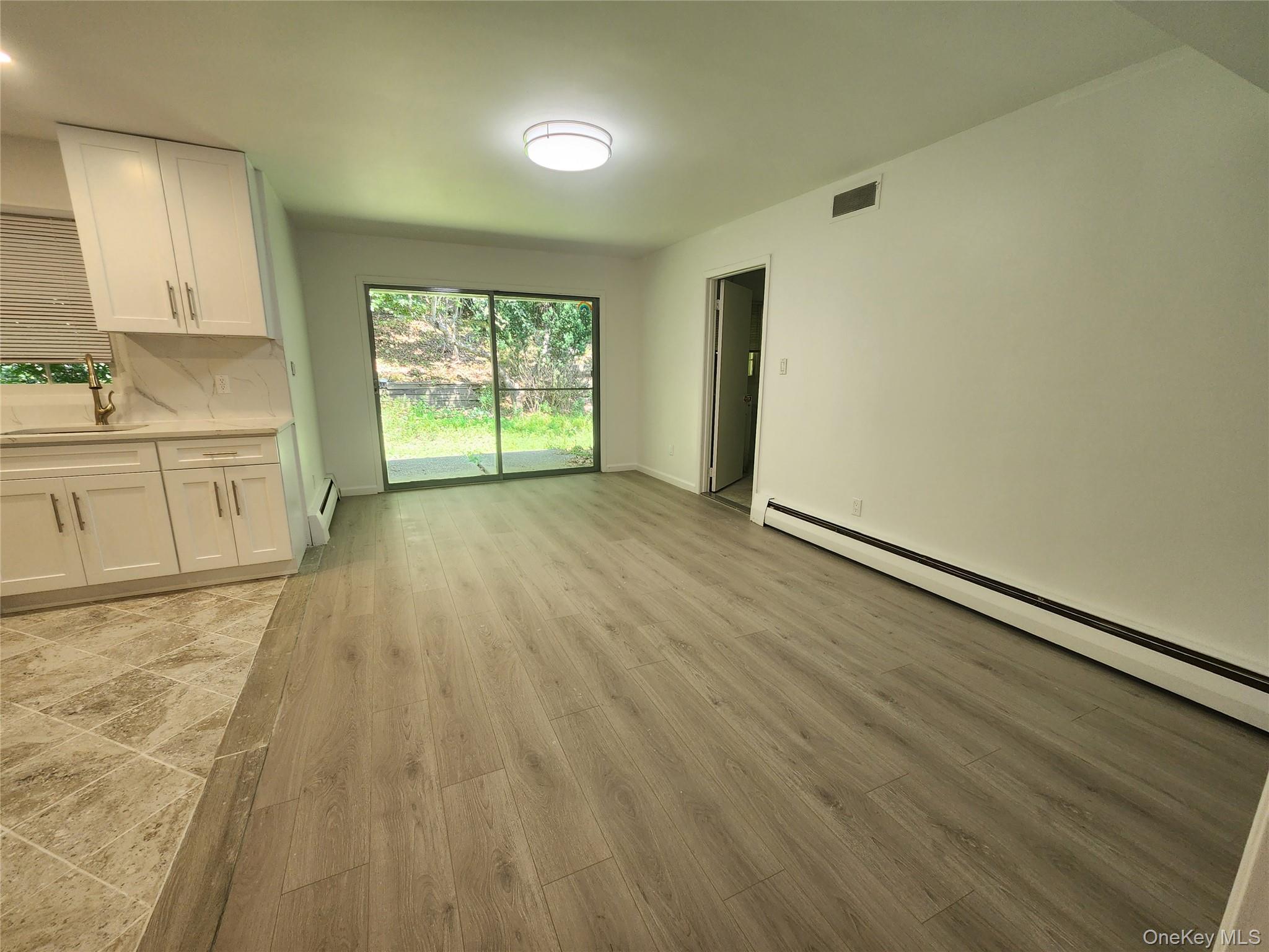 #4 photo, 43 Seville Lane, Stony Brook , NY 11790