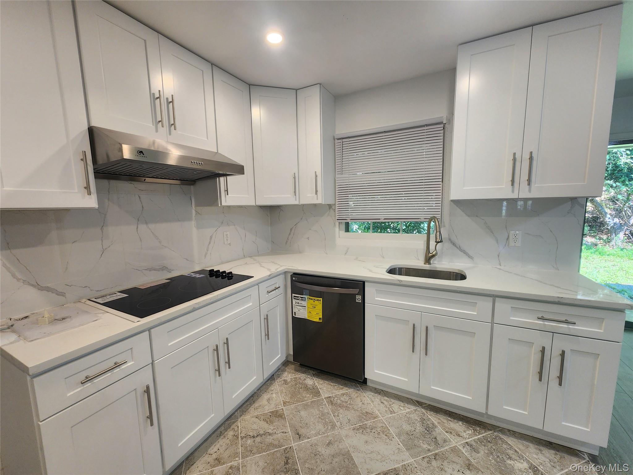 #5 photo, 43 Seville Lane, Stony Brook , NY 11790