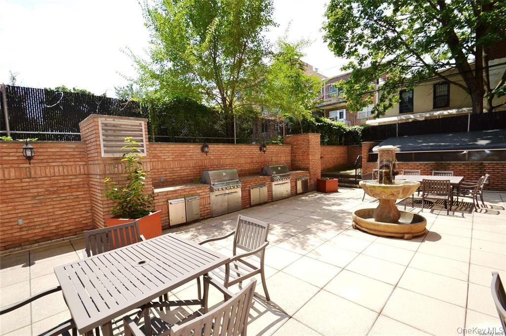 #16 photo, 69-14 41st Avenue, Woodside , NY 11377