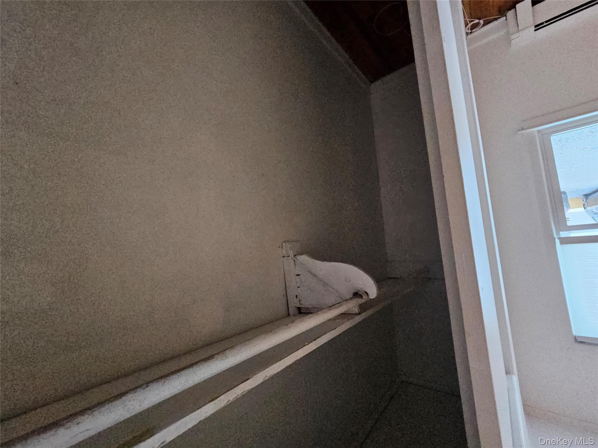 #7 photo, 108-110 Orinoco Drive, Brightwaters , NY 11718