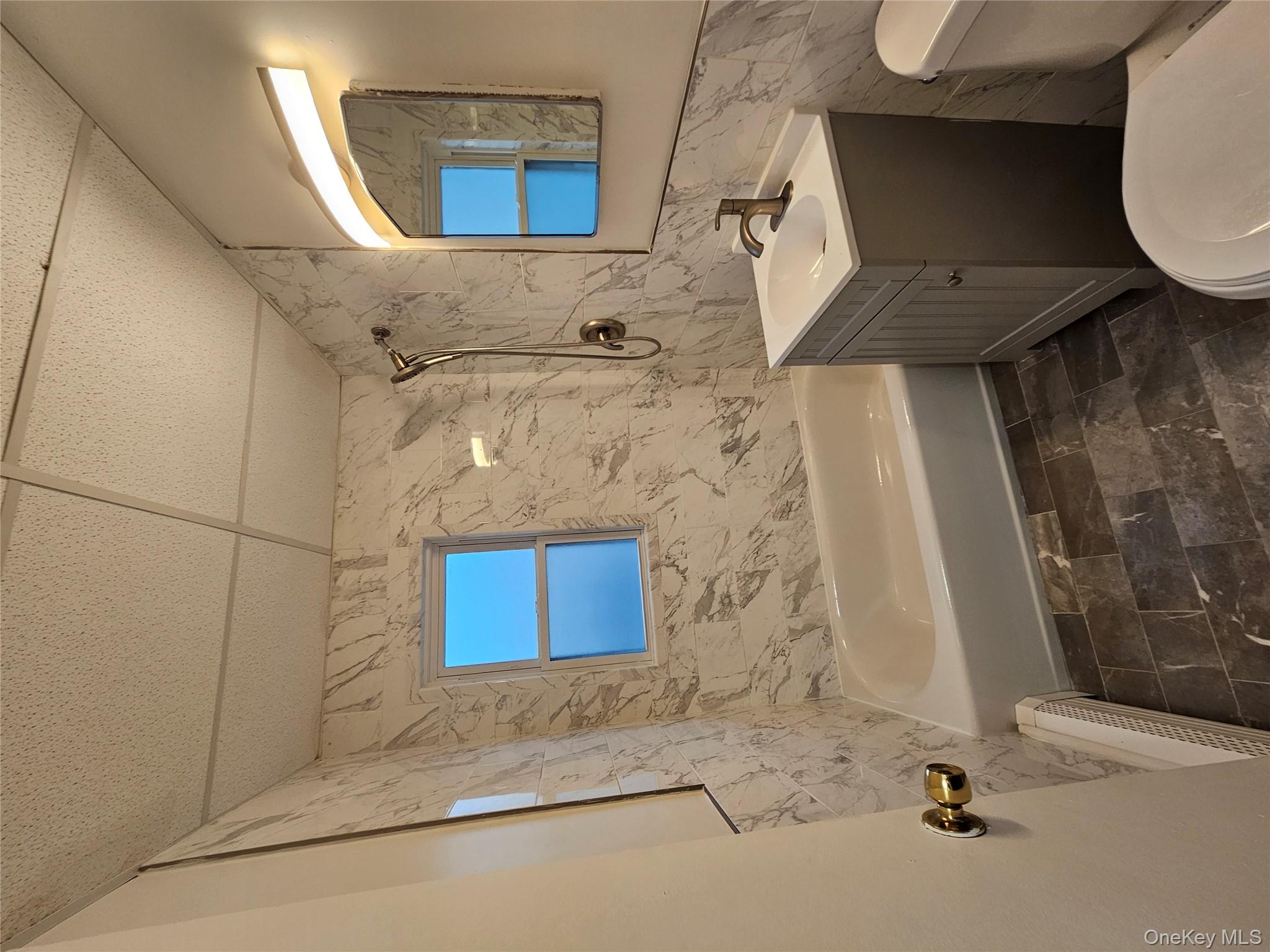 #8 photo, 108-110 Orinoco Drive, Brightwaters , NY 11718