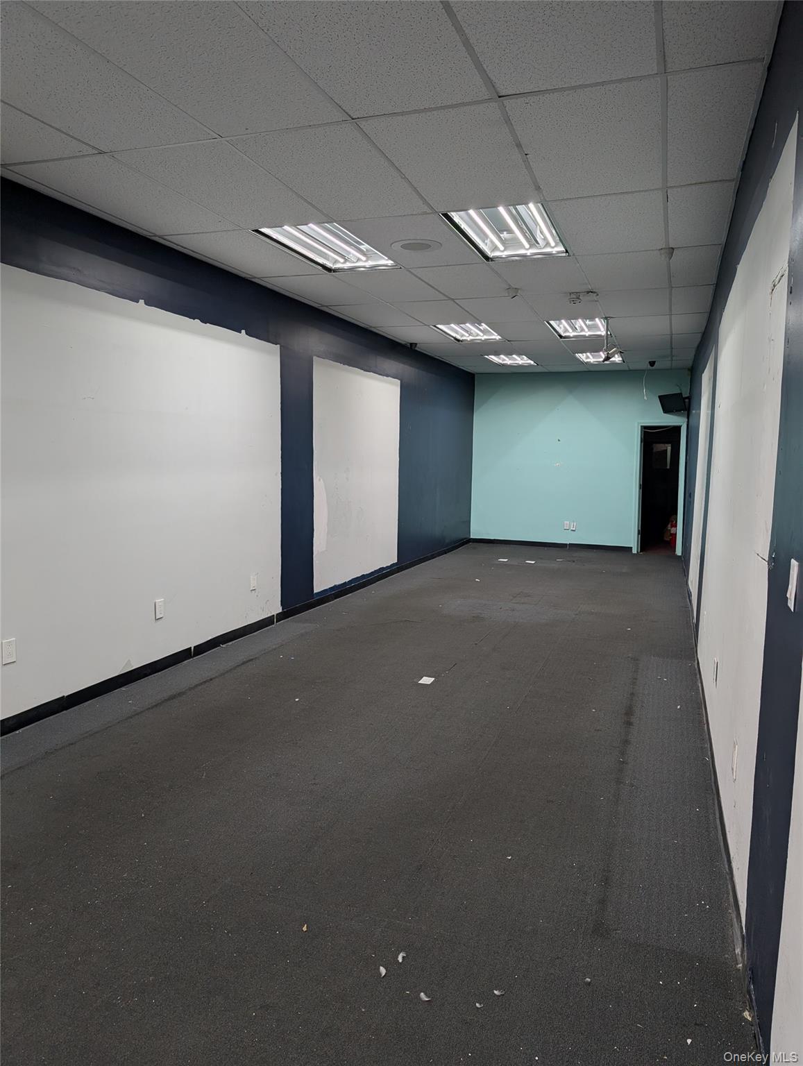 #5 photo, 80 E 167th Street, Bronx , NY 10452