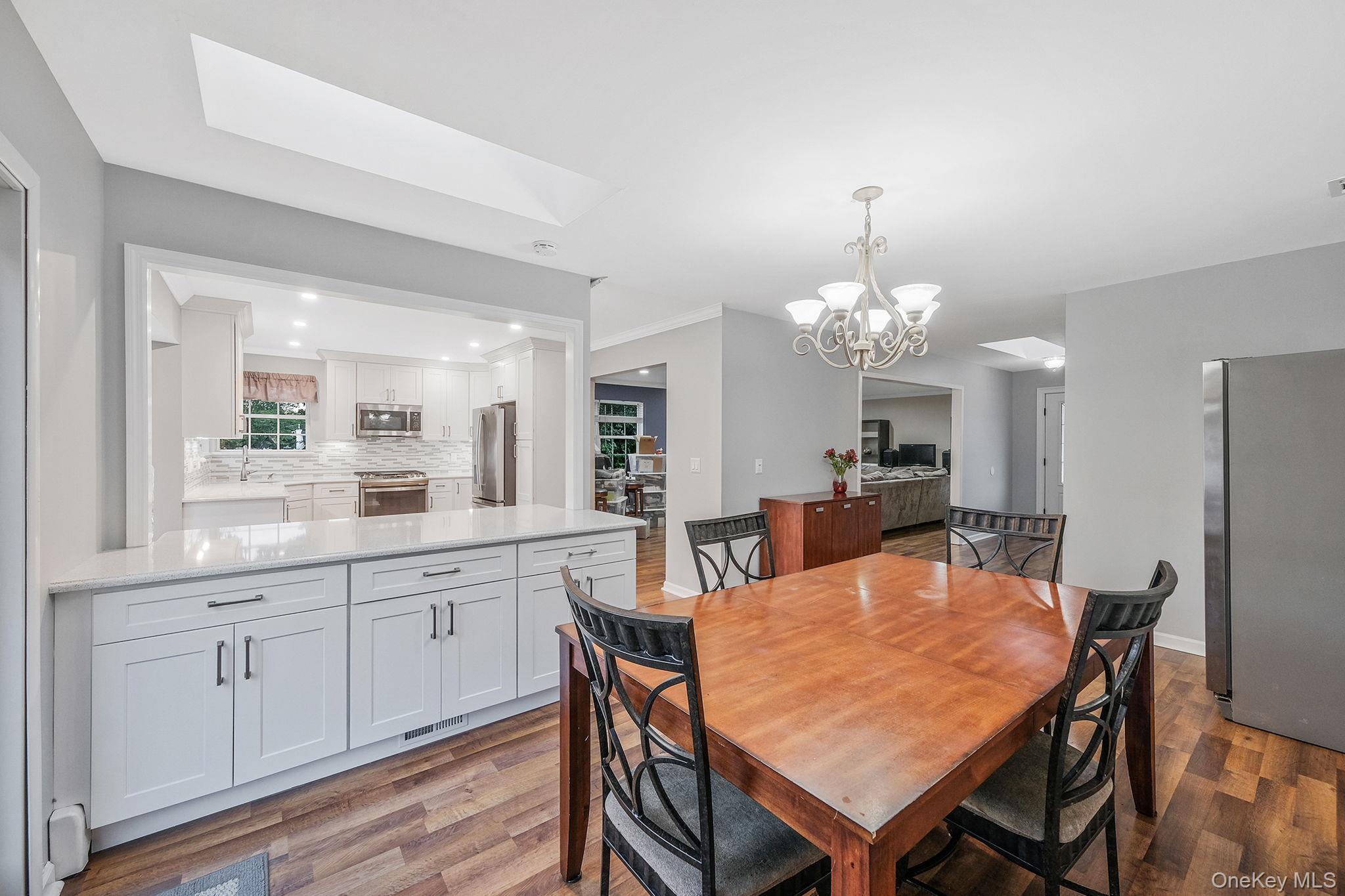 #5 photo, 15 Sun Valley Lane, サフォーク郡 Bellport , NY 11713