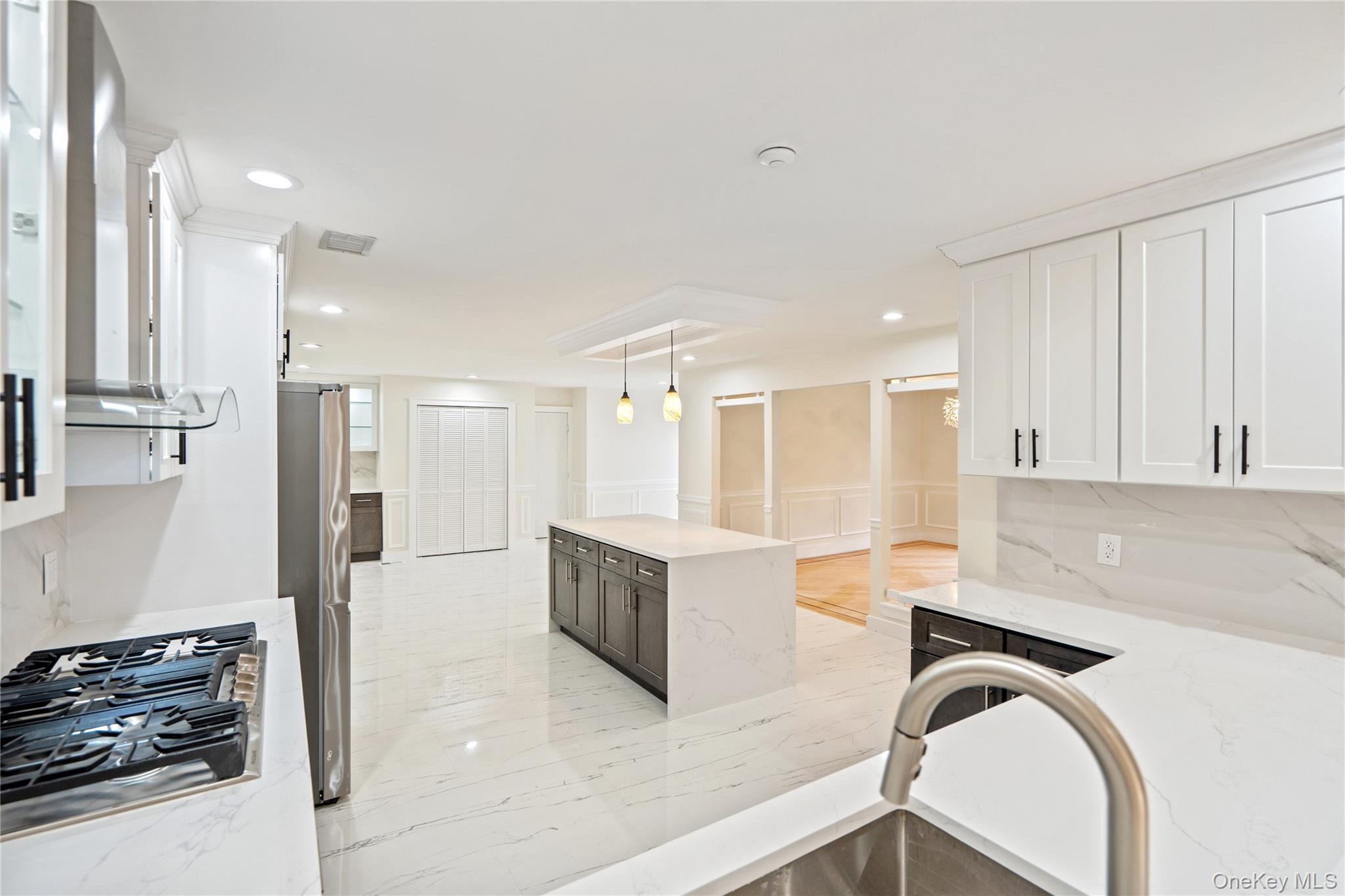 #14 photo, 2 Heiko Court, Northport , NY 11768