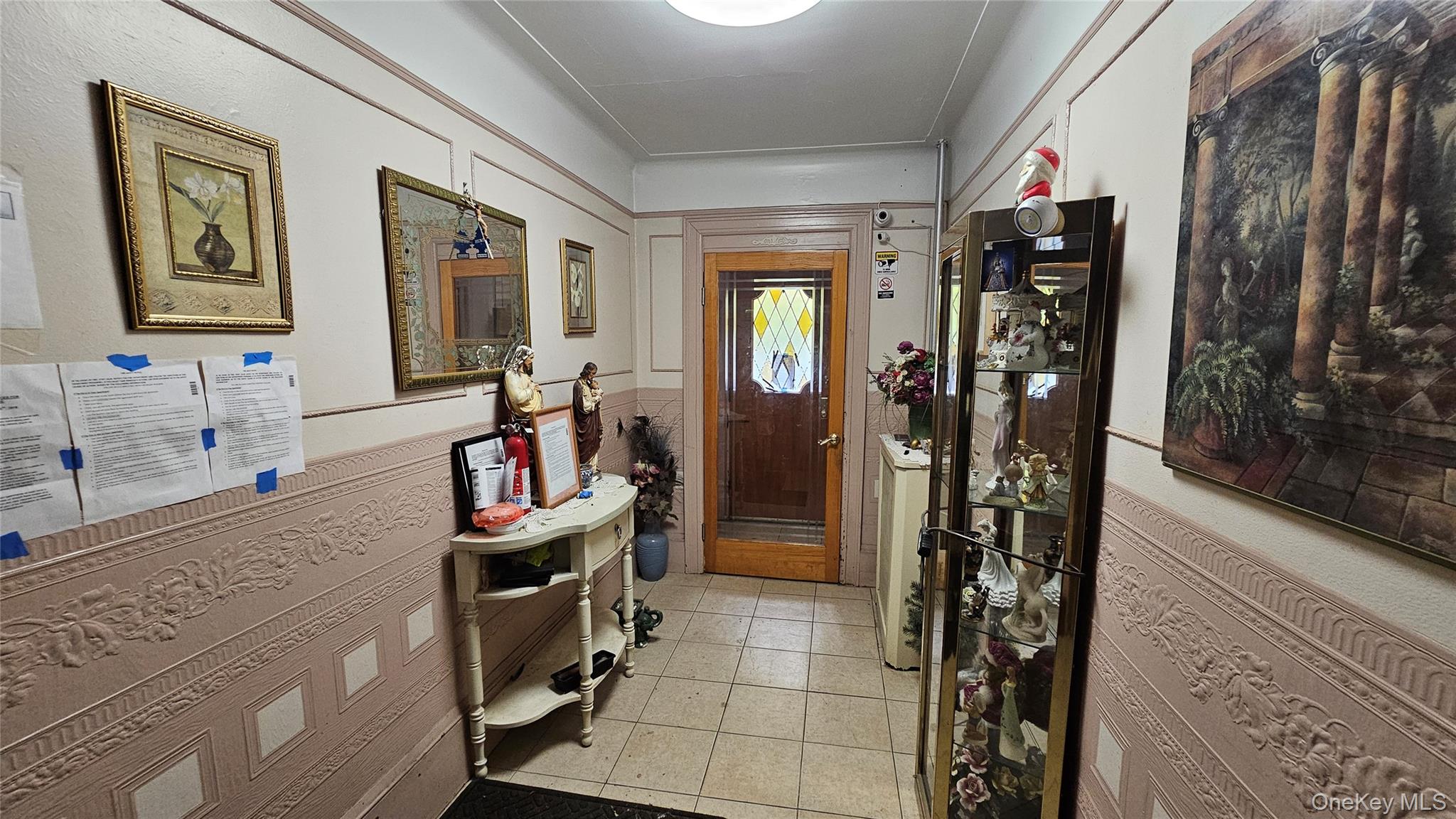 #5 photo, 82-03 Myrtle Avenue, Glendale , NY 11385