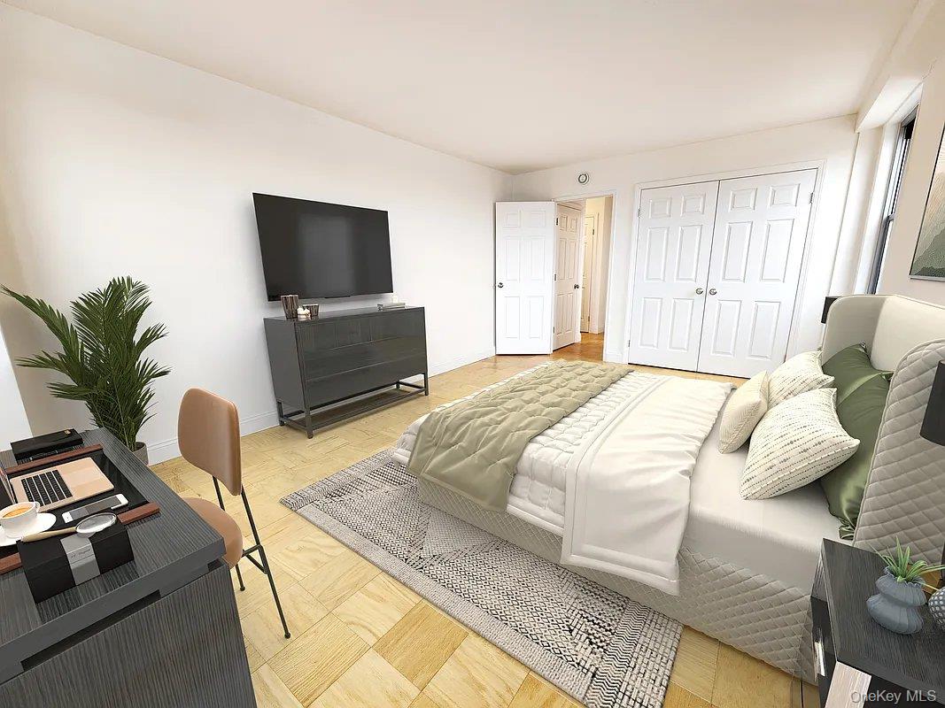 #17 photo, 61-20 Grand Central Parkway, Forest Hills , NY 11375