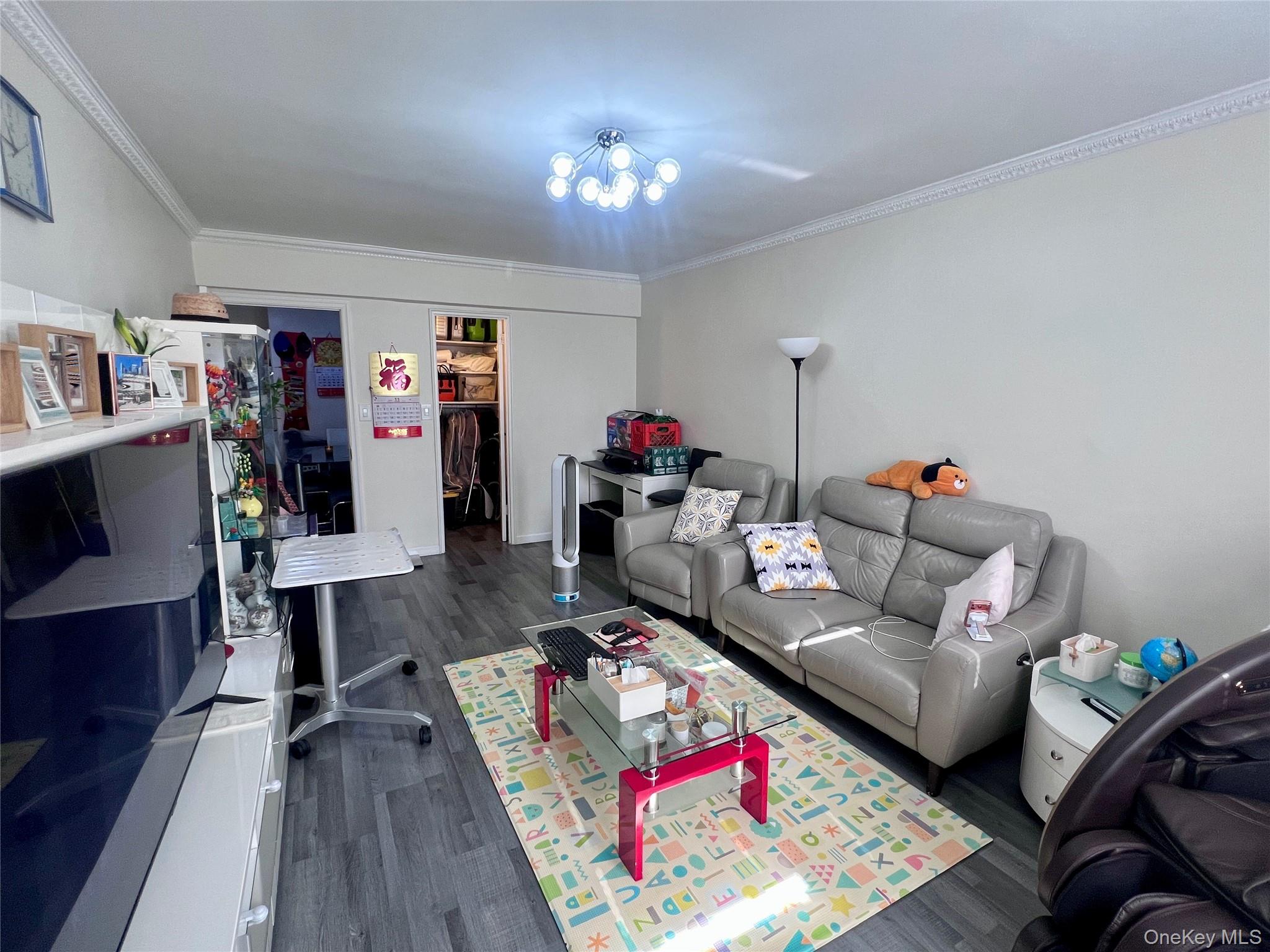 #5 photo, 102-32 65th Avenue, Forest Hills , NY 11375