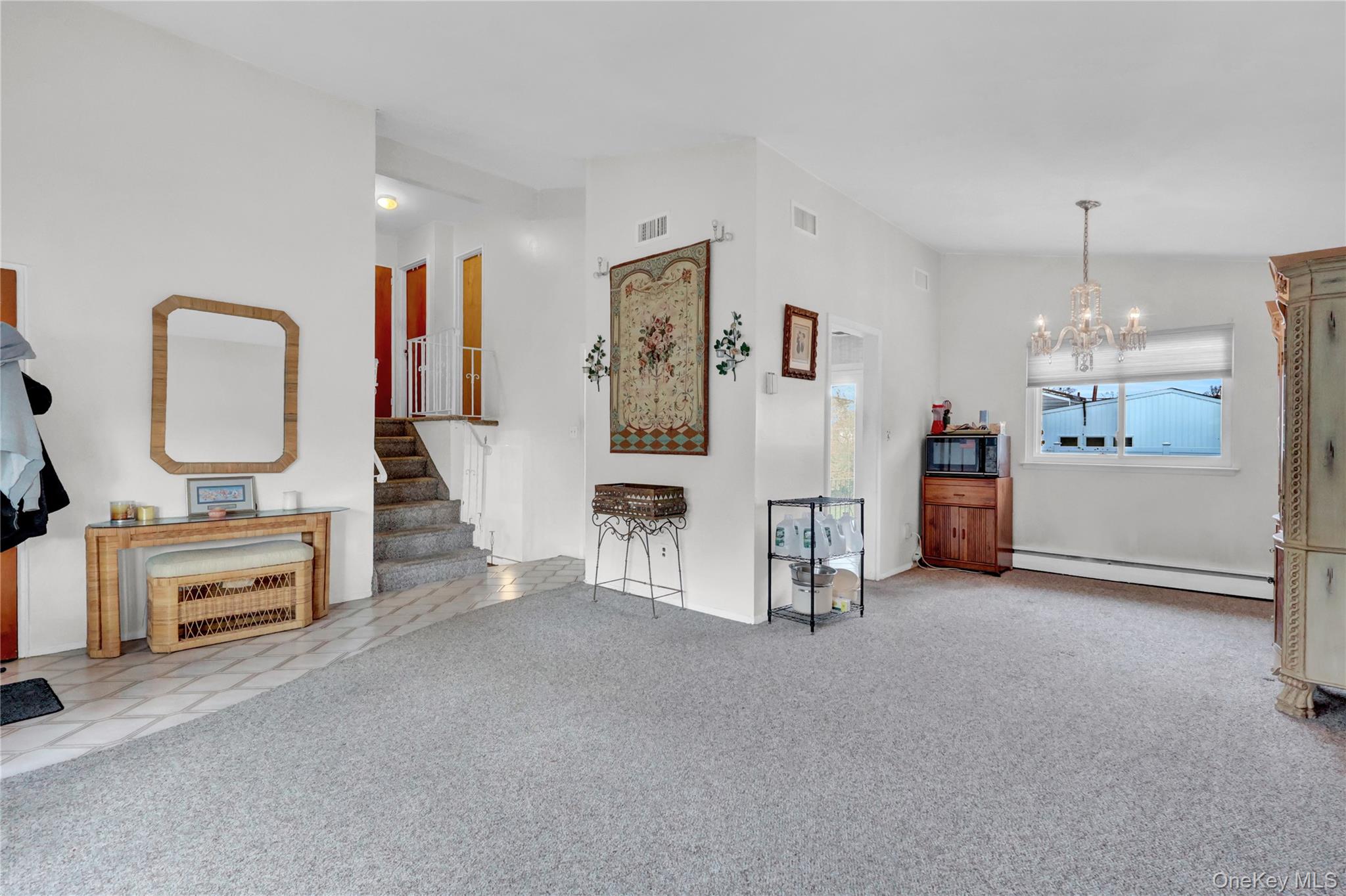 #7 photo, 213 W 24th Street, Deer Park , NY 11729