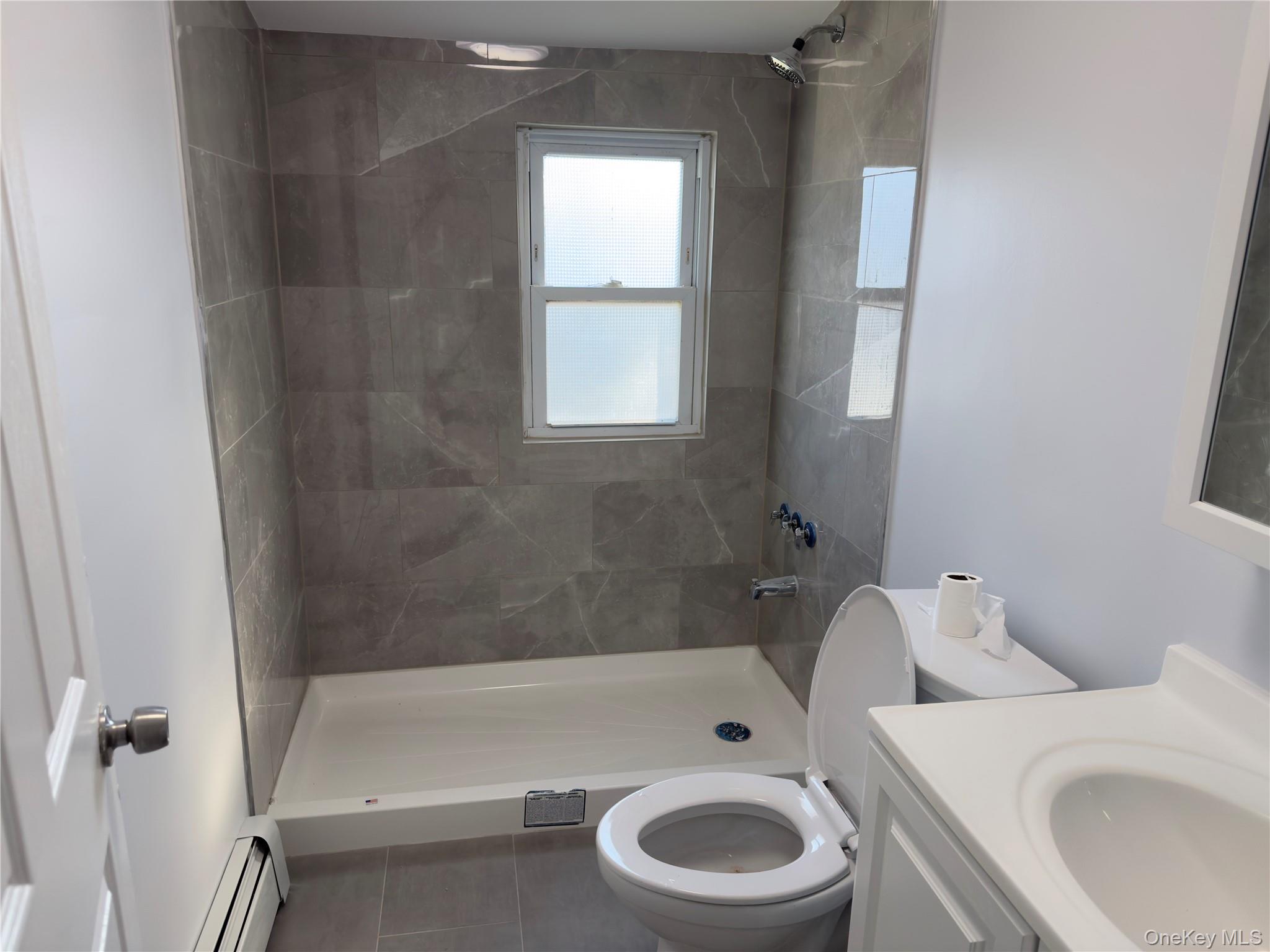 #11 photo, 3156 Chelsea Lane, ナッソー郡 Levittown , NY 11756