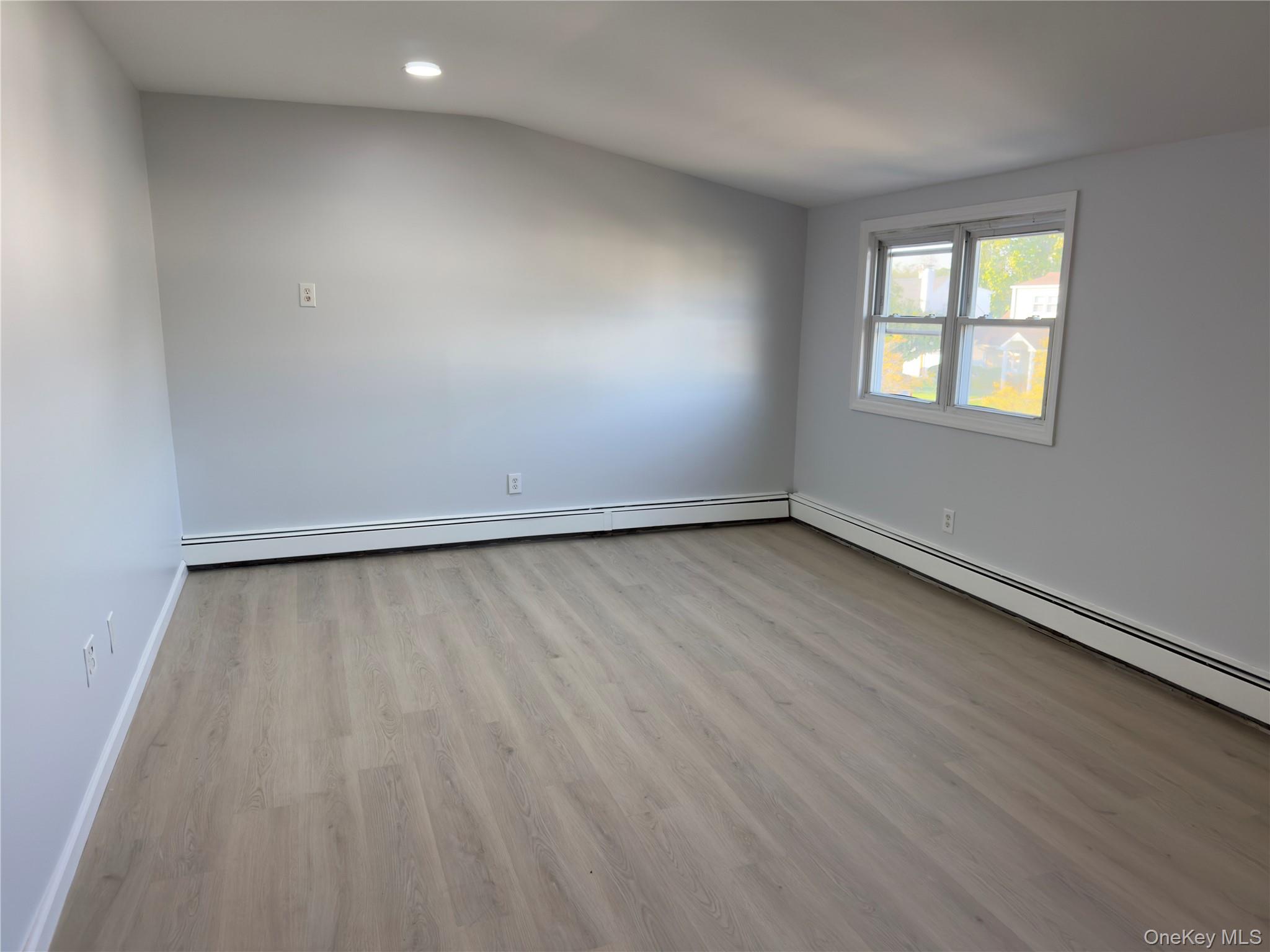 #12 photo, 3156 Chelsea Lane, ナッソー郡 Levittown , NY 11756