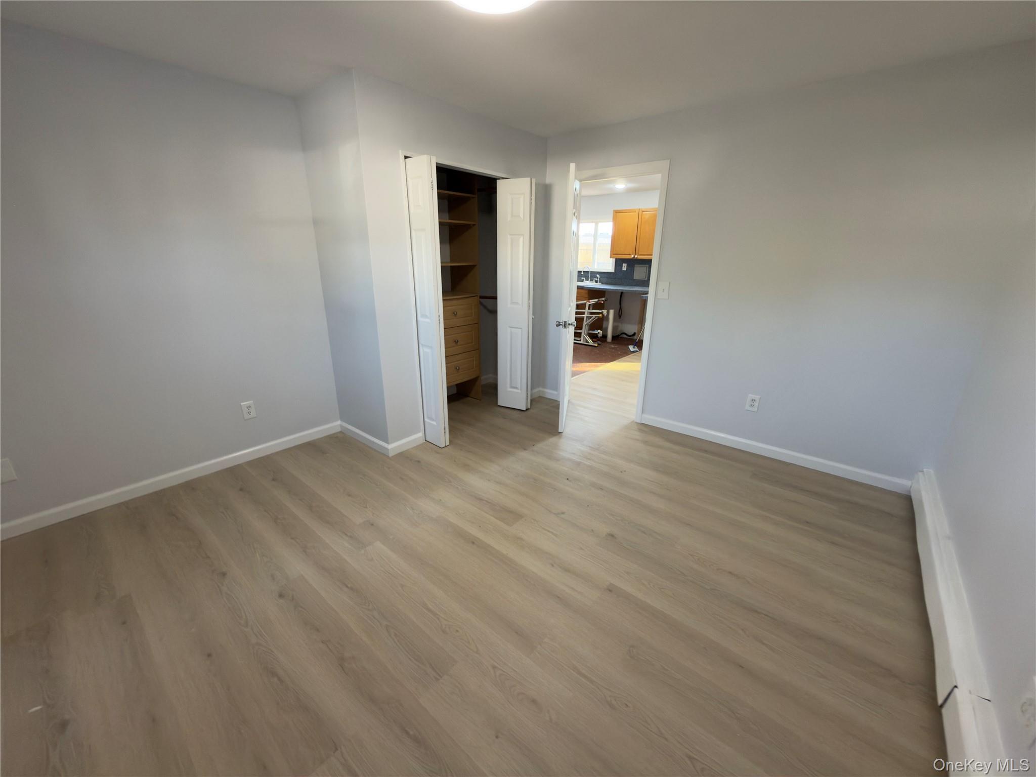 #13 photo, 3156 Chelsea Lane, ナッソー郡 Levittown , NY 11756