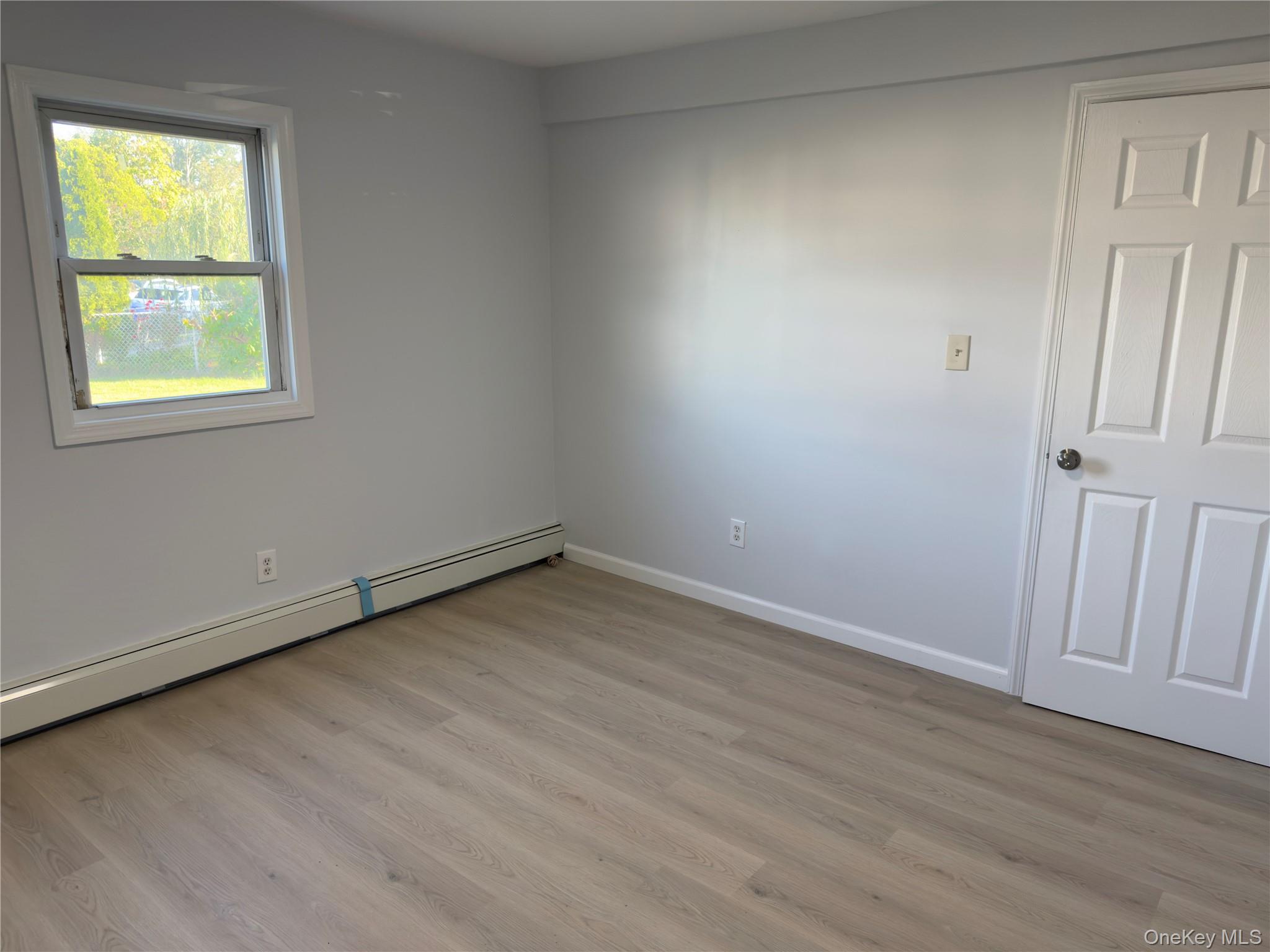 #6 photo, 3156 Chelsea Lane, ナッソー郡 Levittown , NY 11756