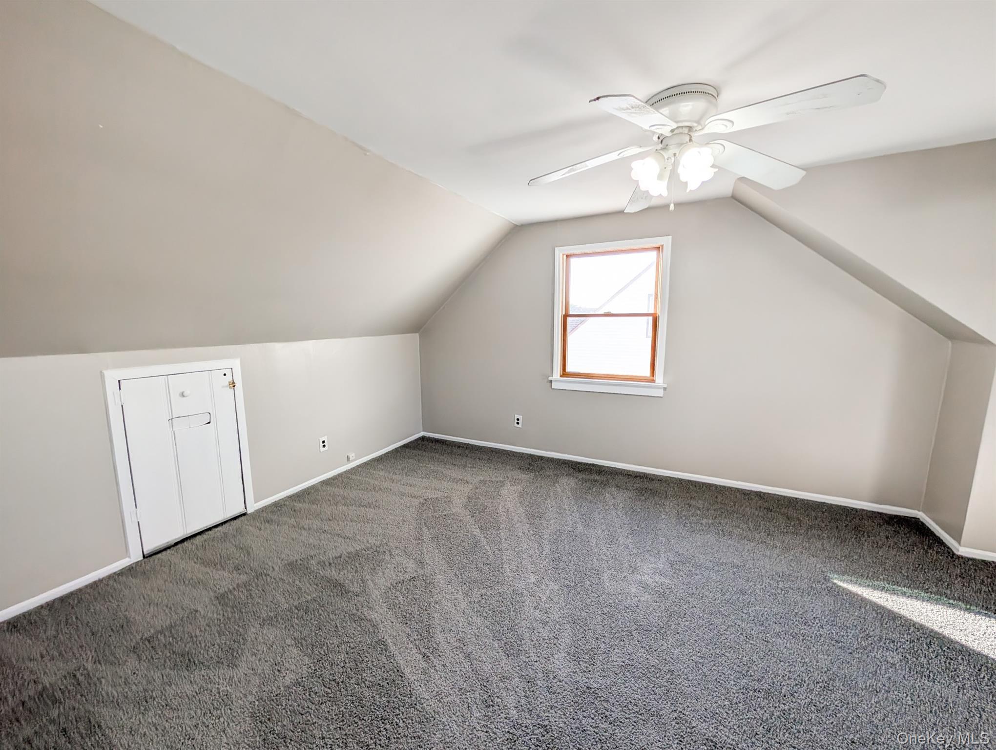 #14 photo, 1221 Jackson Avenue, Lindenhurst , NY 11757