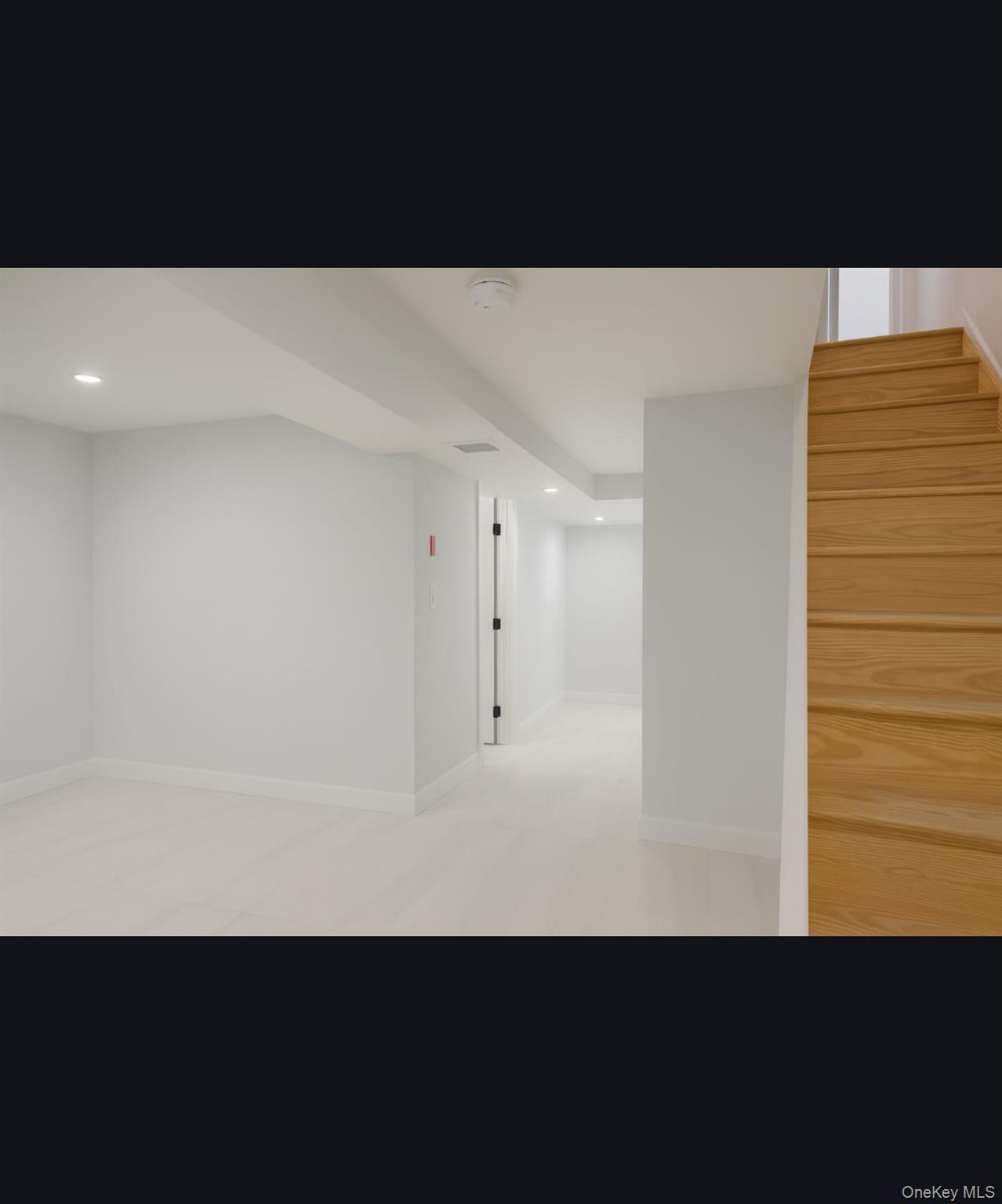 #8 photo, 1379 East 93, Brooklyn , NY 11236