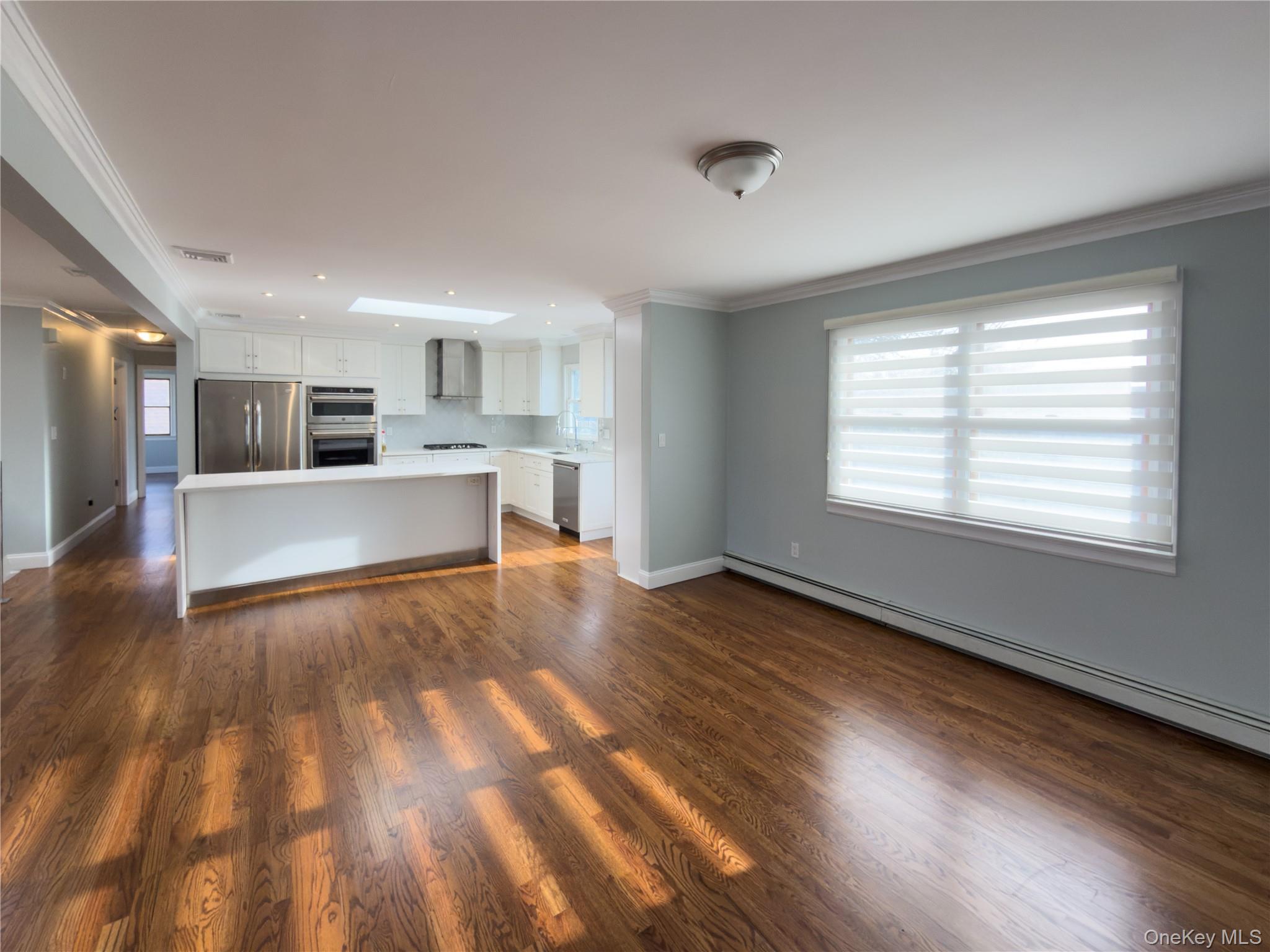 #4 photo, Valley Stream, Valley Stream , NY 11580