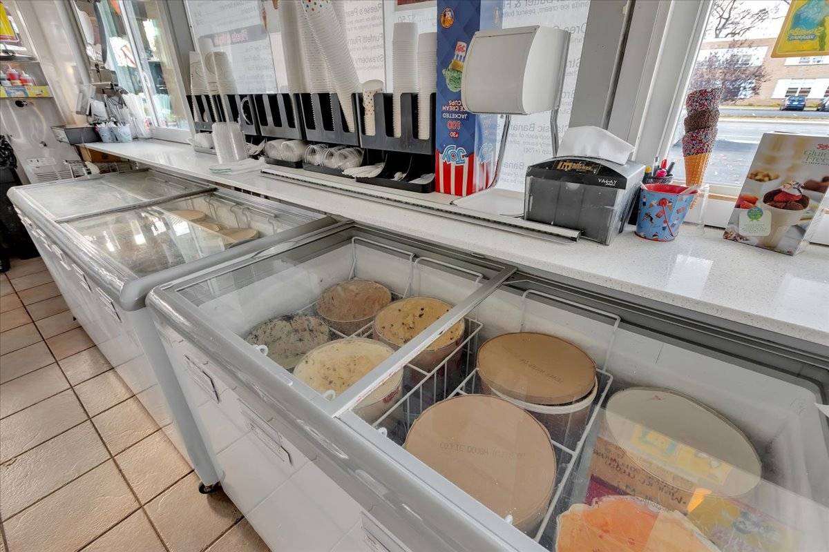 #23 photo, 75 Saratoga Ave, South Glens Falls , NY 12803