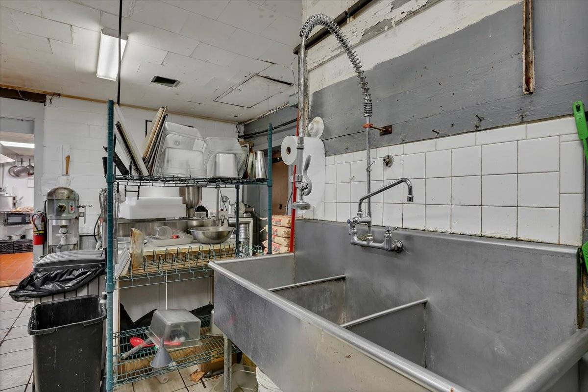 #26 photo, 75 Saratoga Ave, South Glens Falls , NY 12803