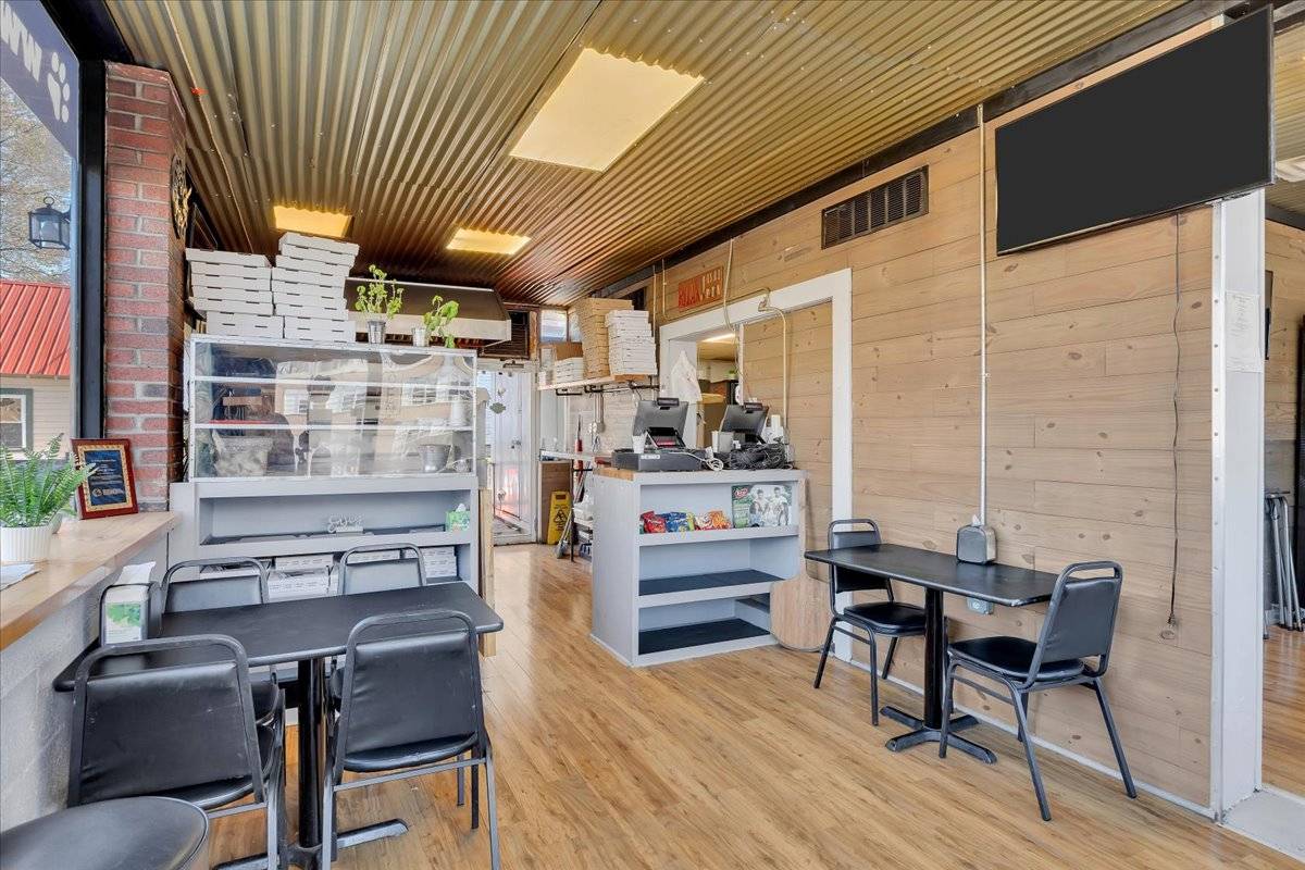 #3 photo, 75 Saratoga Ave, South Glens Falls , NY 12803