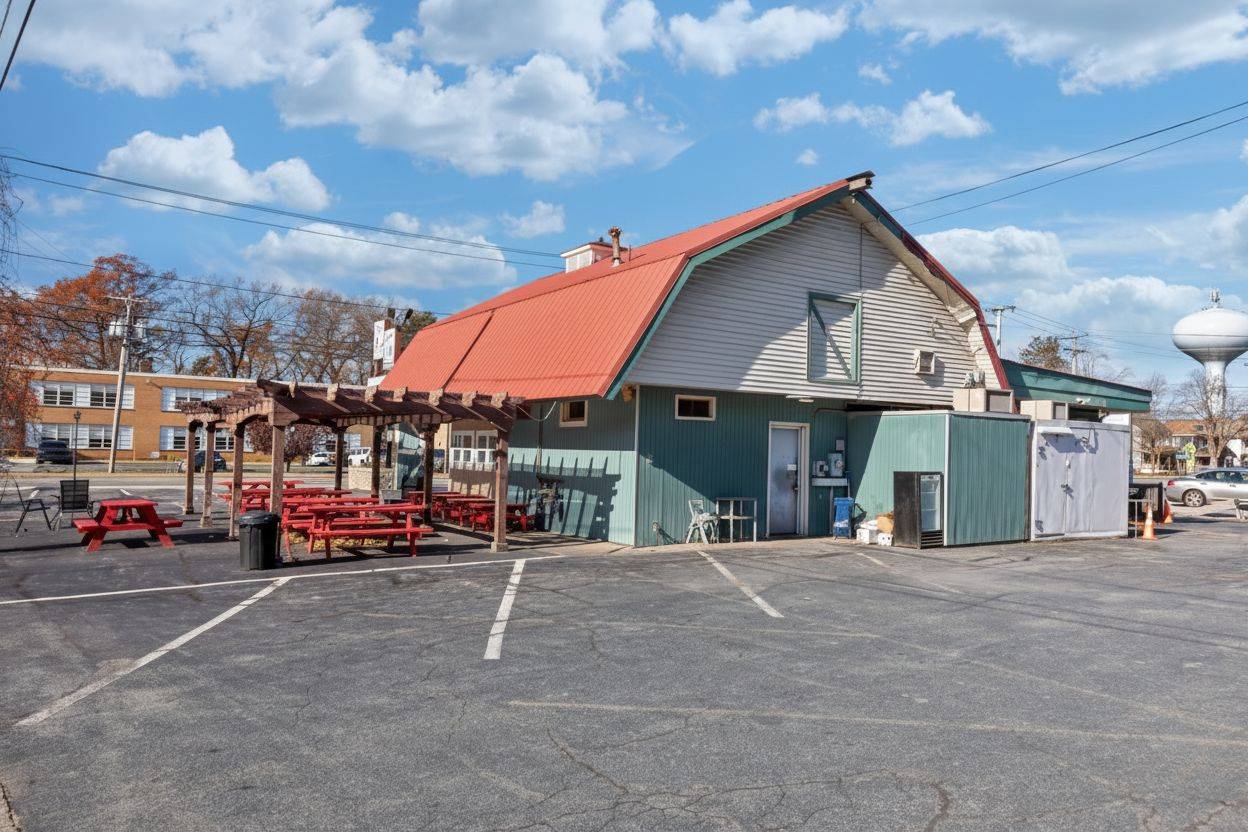 #41 photo, 75 Saratoga Ave, South Glens Falls , NY 12803