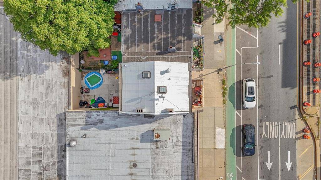 #4 photo, 684 4th Ave, Sunset Park , NY 11232