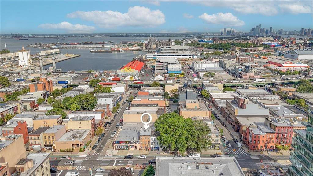 #8 photo, 684 4th Ave, Sunset Park , NY 11232